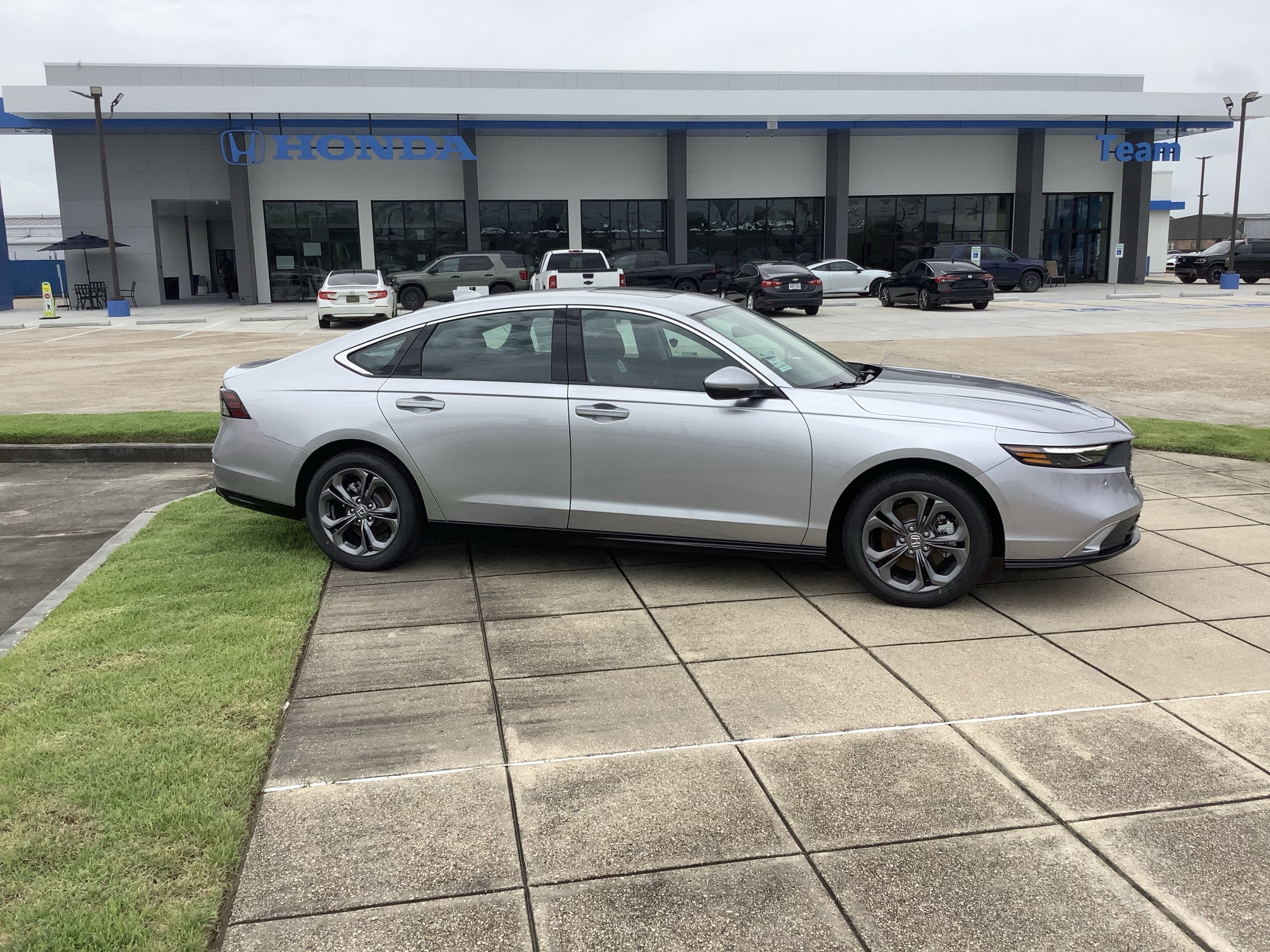 2026 Honda Accord Hybrid EX-L