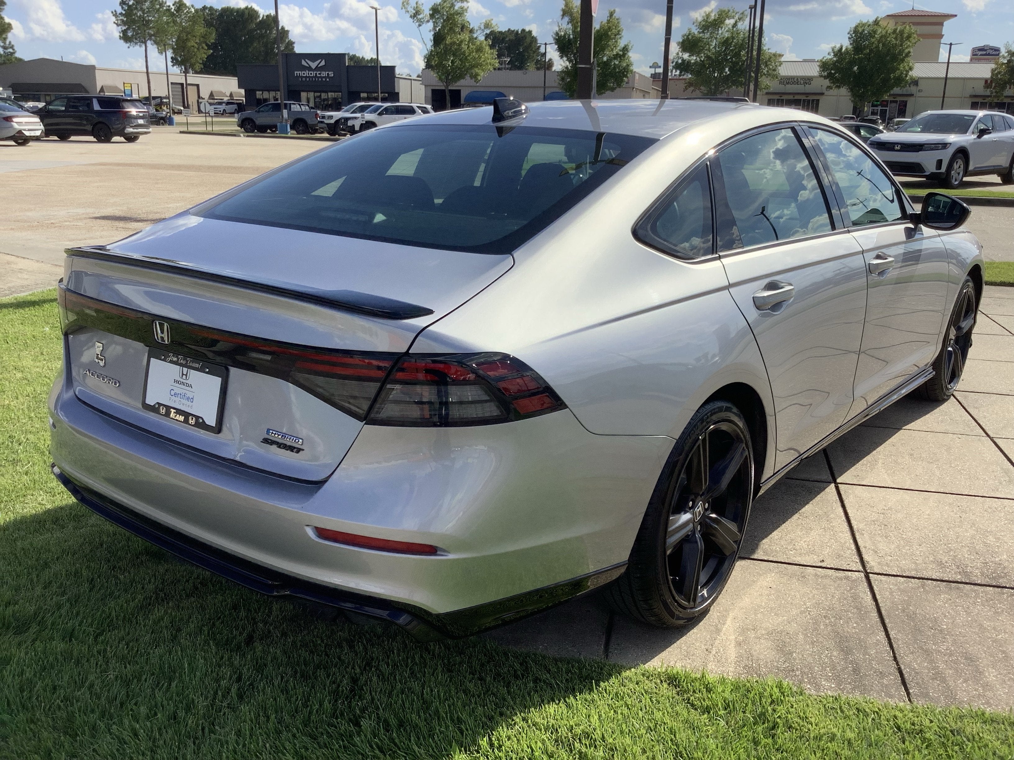 2025 Honda Accord Hybrid Sport-L - Photo 7