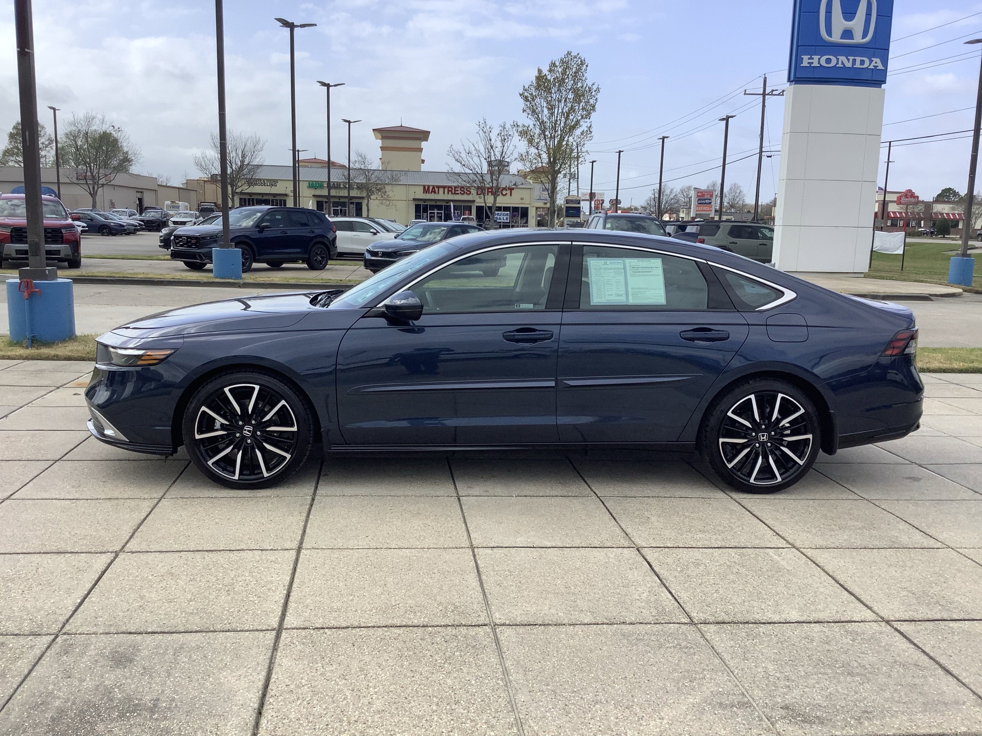 2025 Honda Accord Hybrid Touring