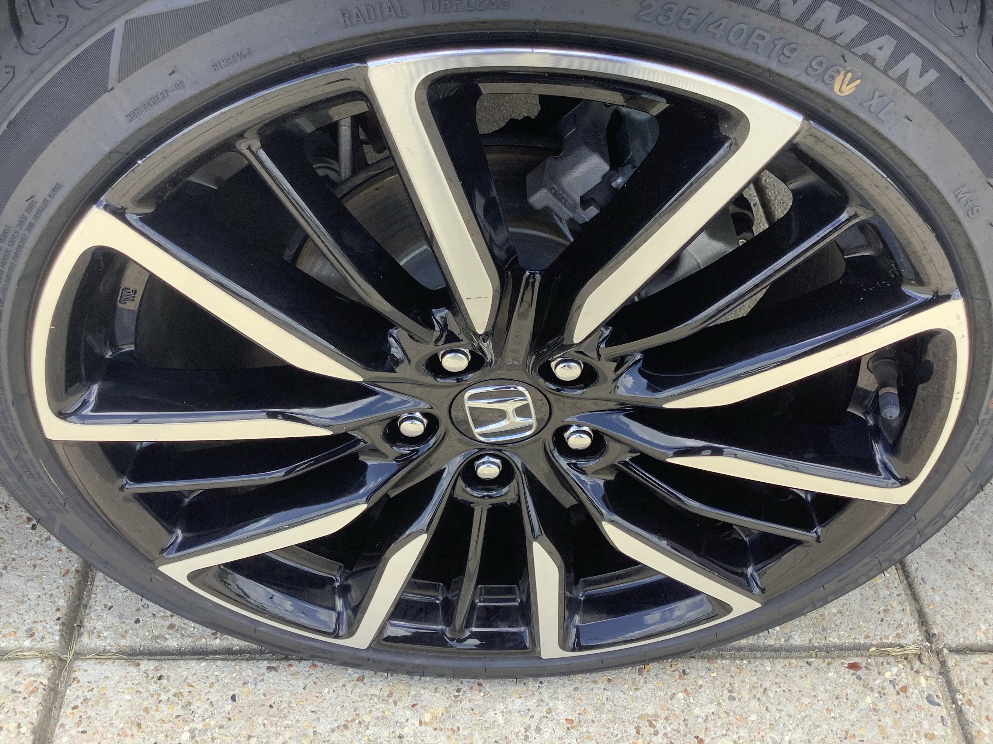 2023 Honda Accord Hybrid Touring