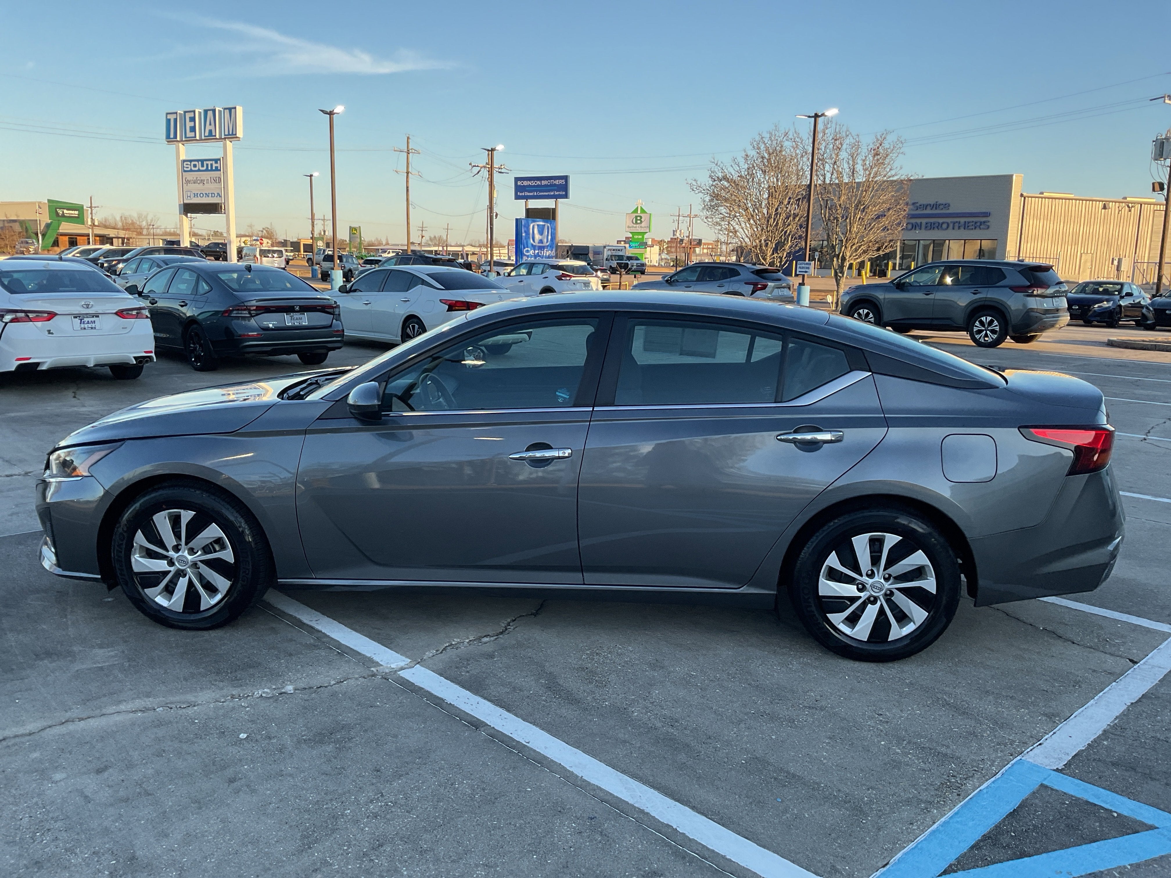 2023 Nissan Altima 2.5 S