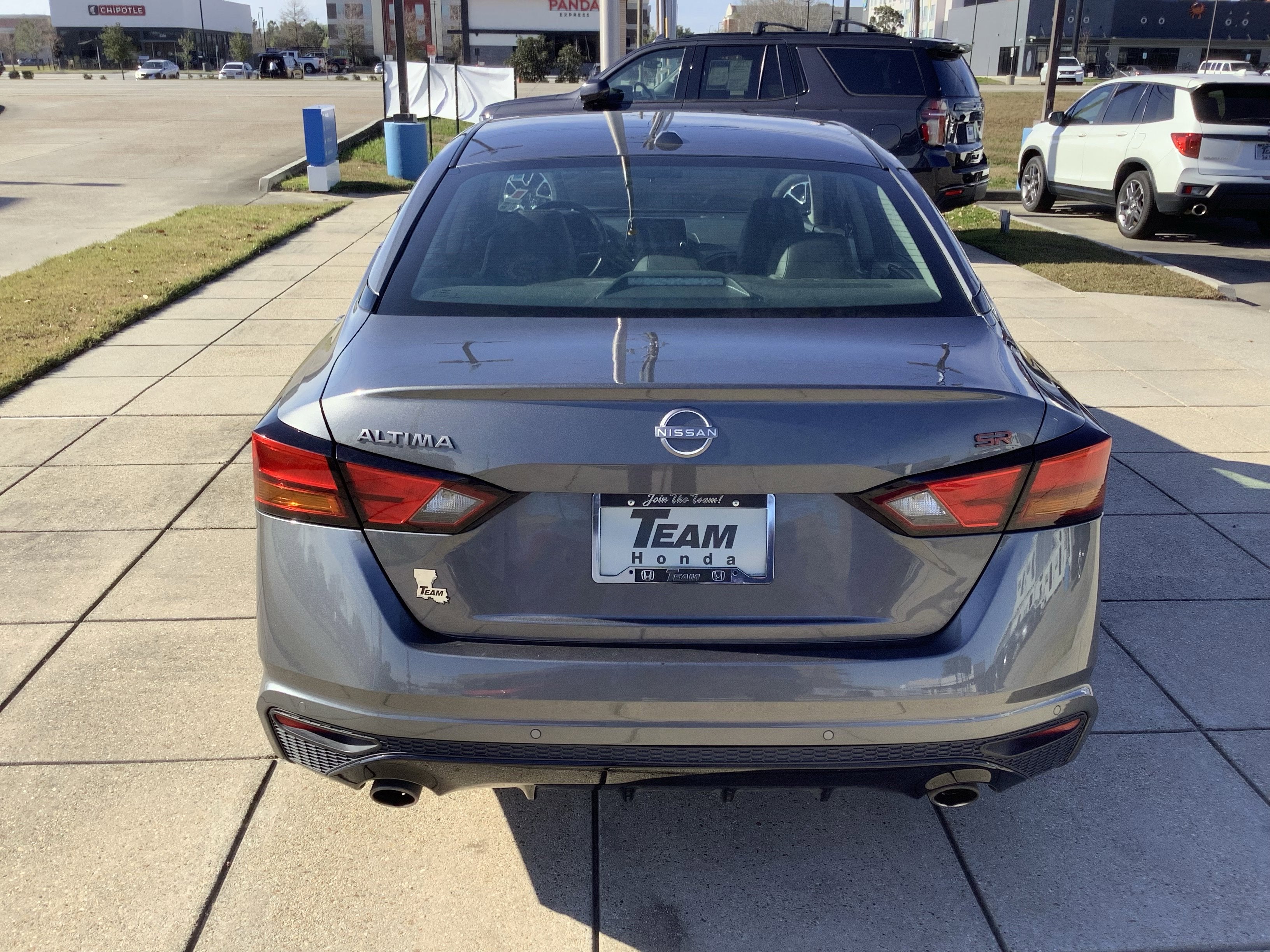 2025 Nissan Altima SR