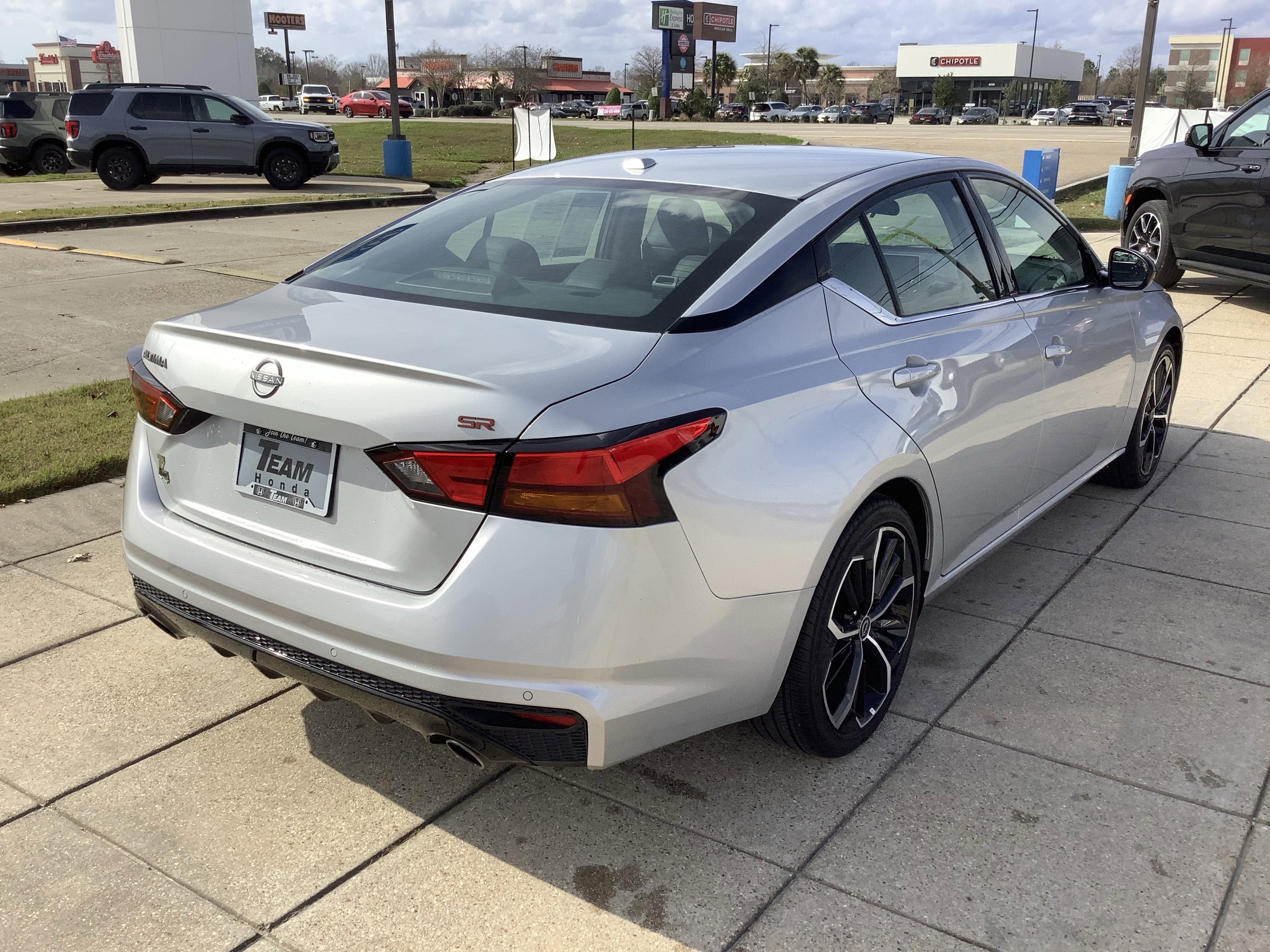 2024 Nissan Altima 2.5 SR