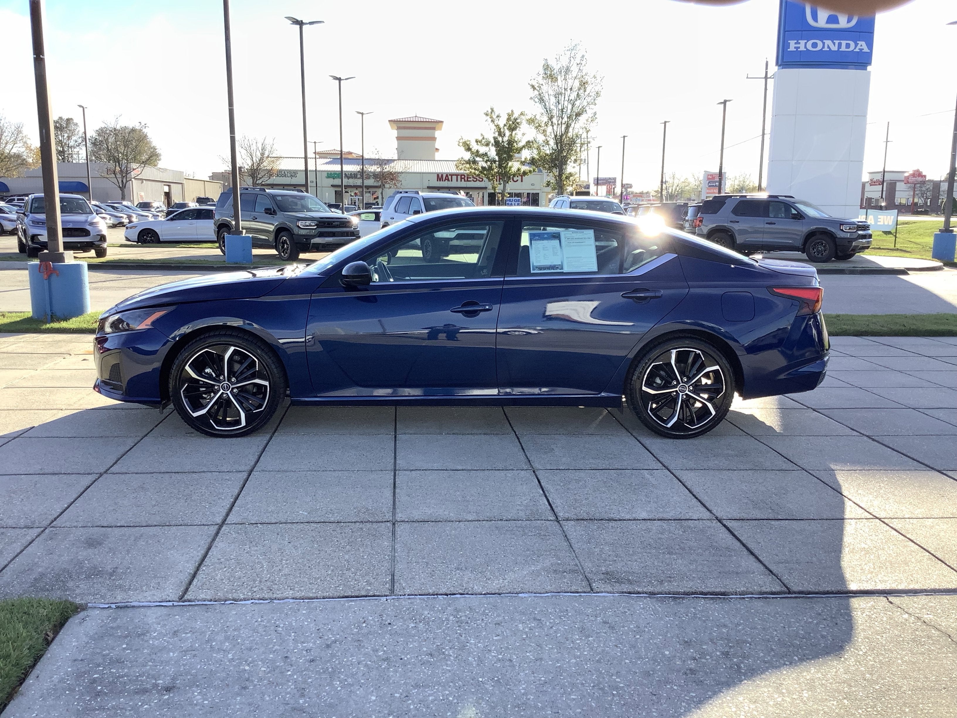 2024 Nissan Altima 2.5 SR