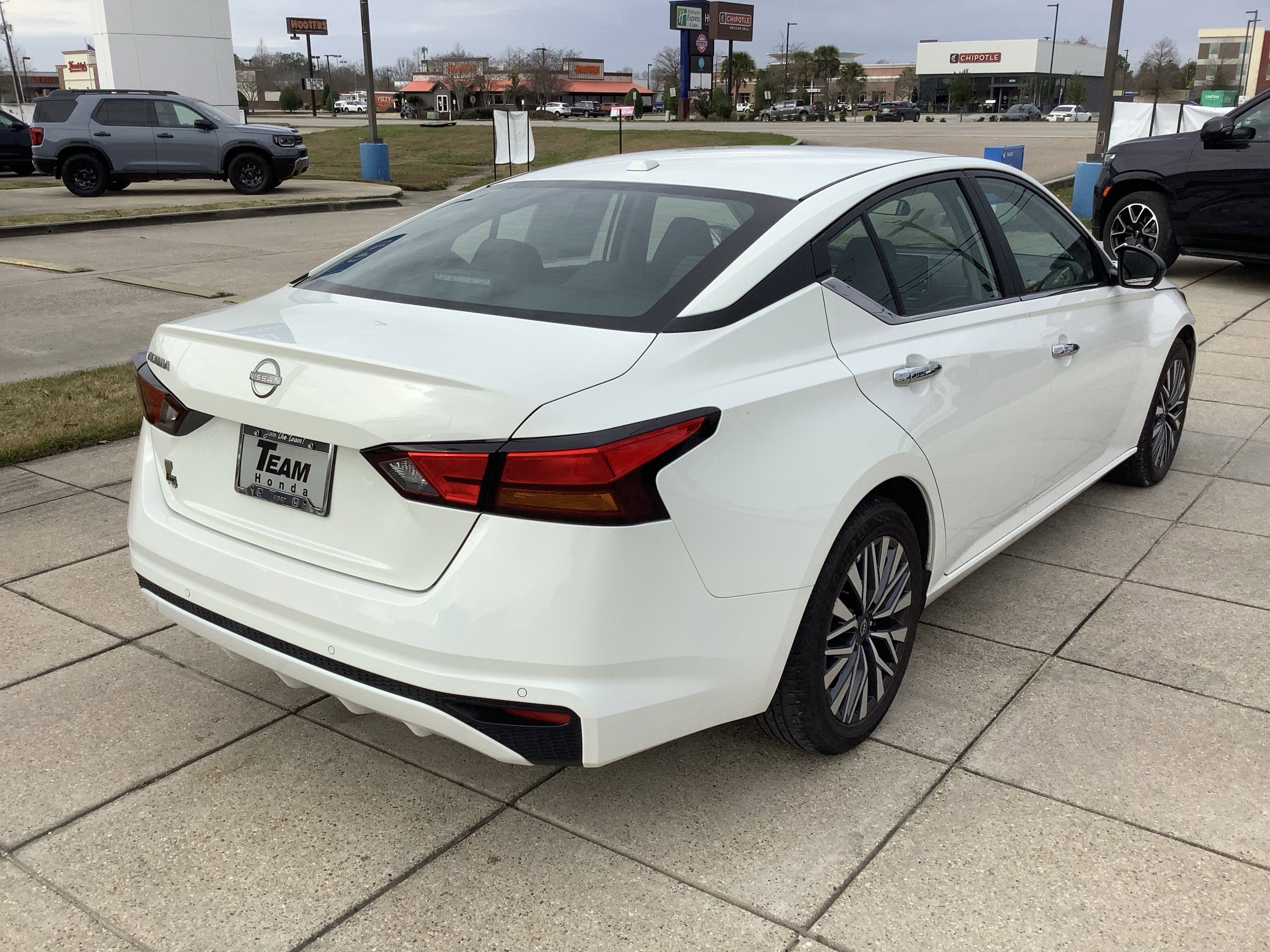 2025 Nissan Altima SV