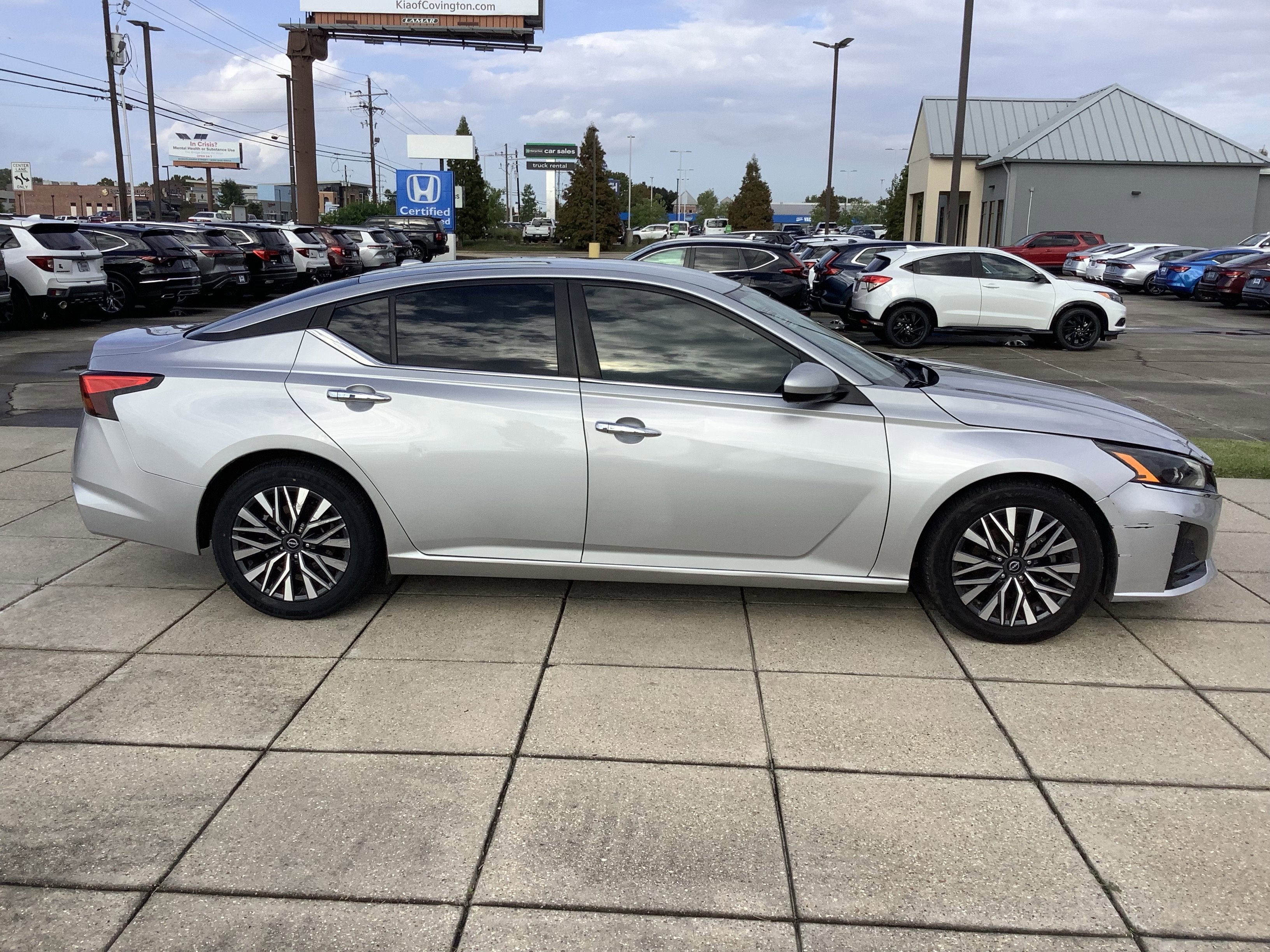 2023 Nissan Altima 2.5 SV