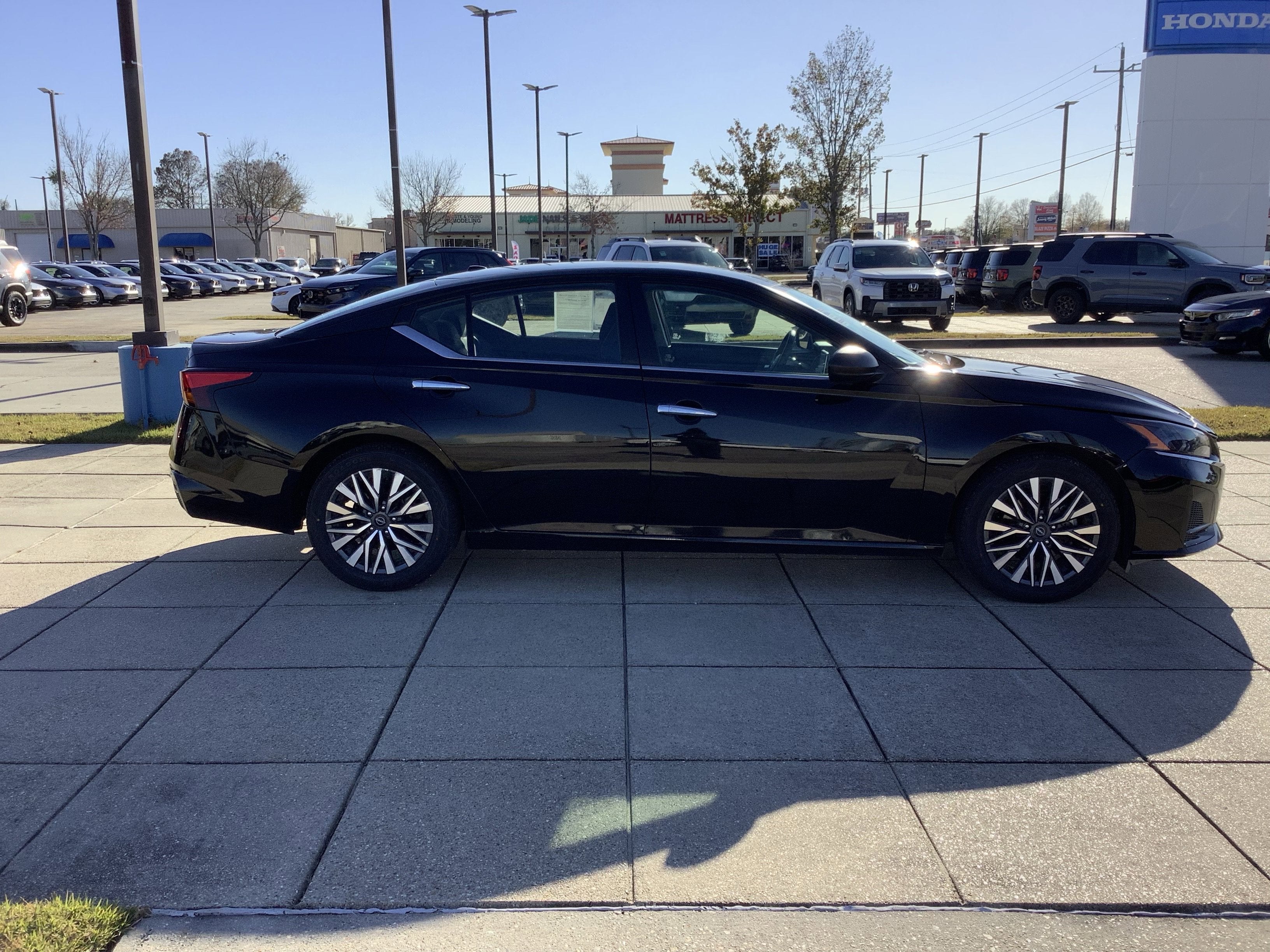 2024 Nissan Altima 2.5 SV