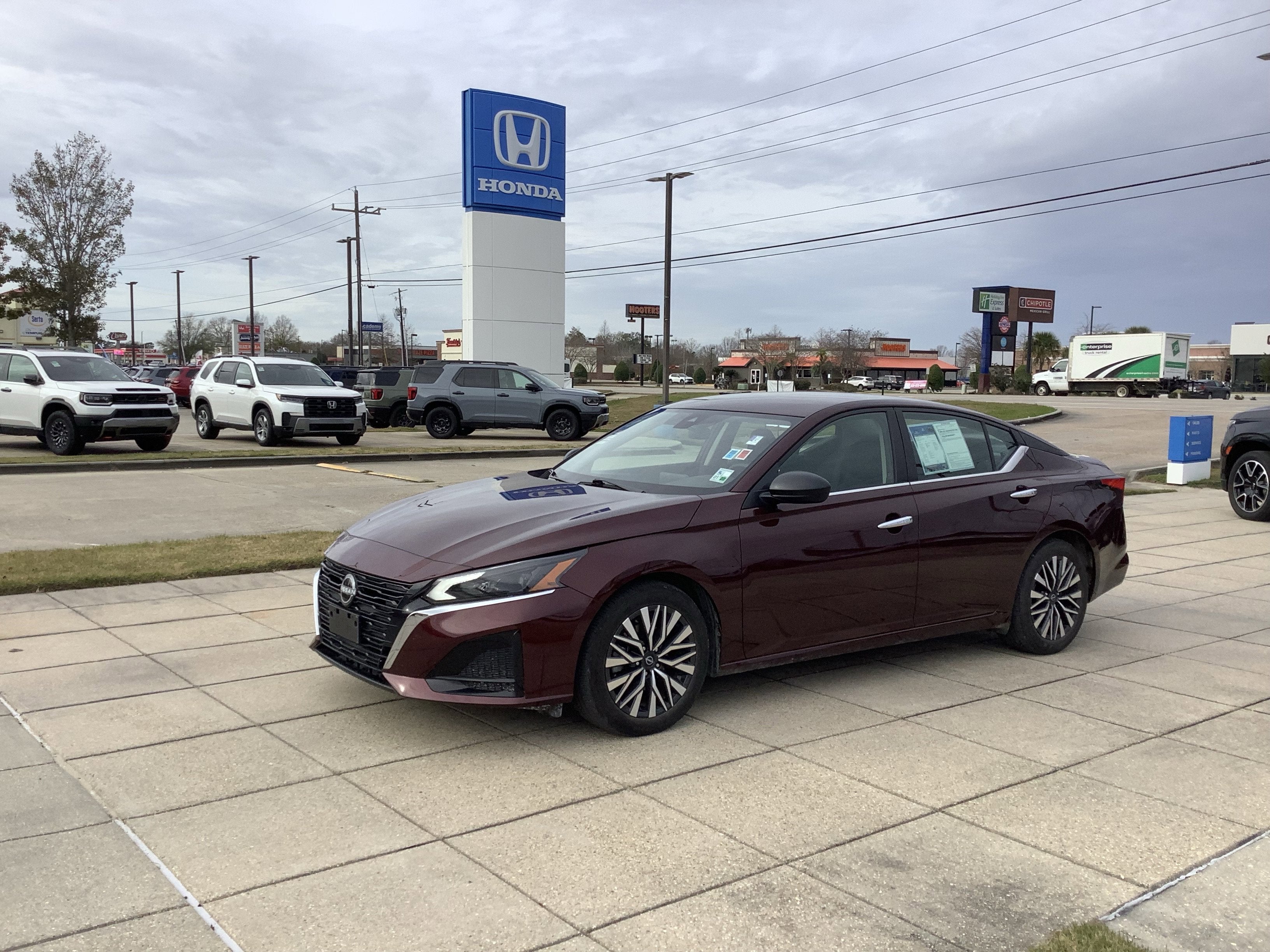 2025 Nissan Altima SV