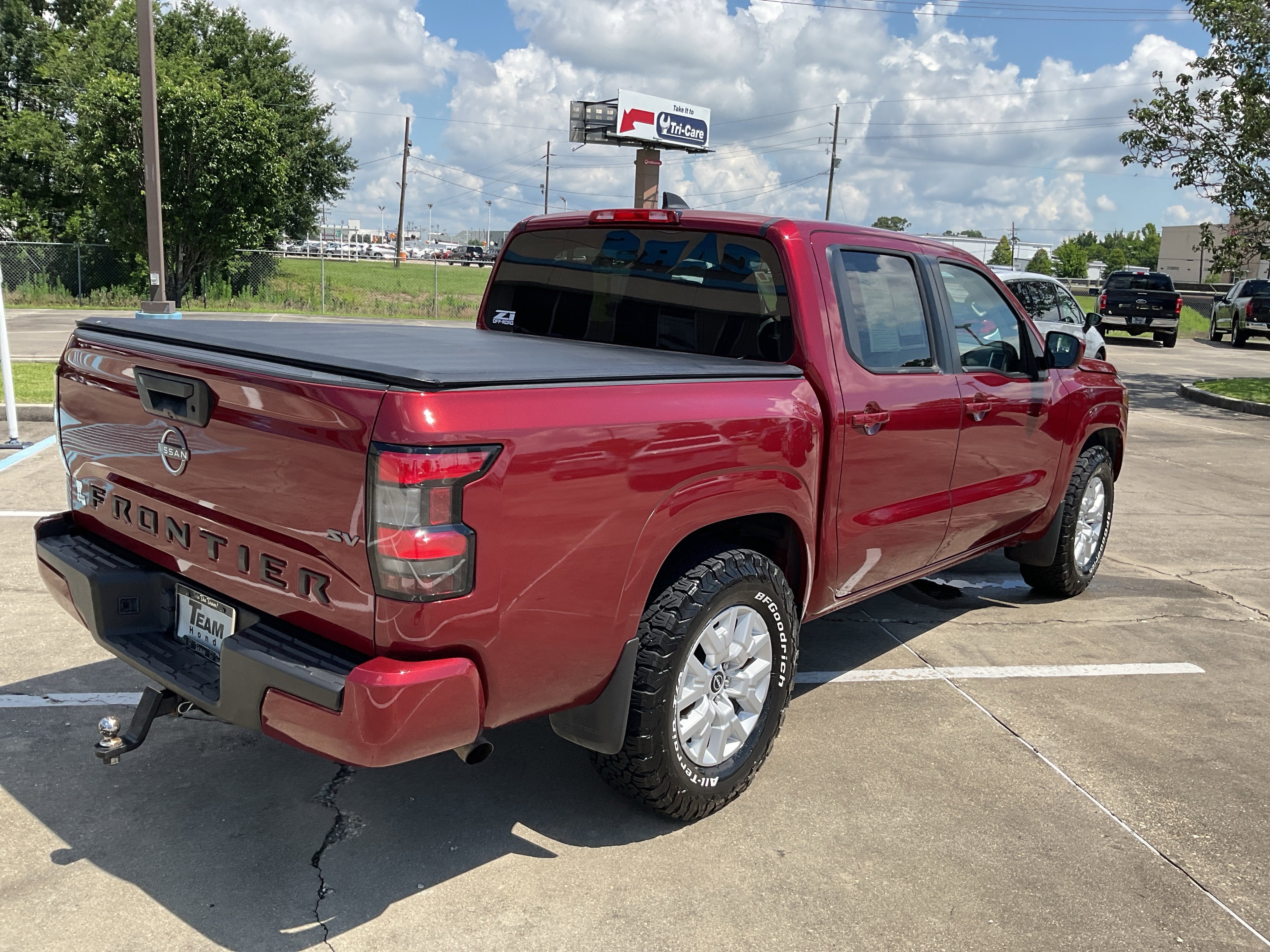 2022 Nissan Frontier SV