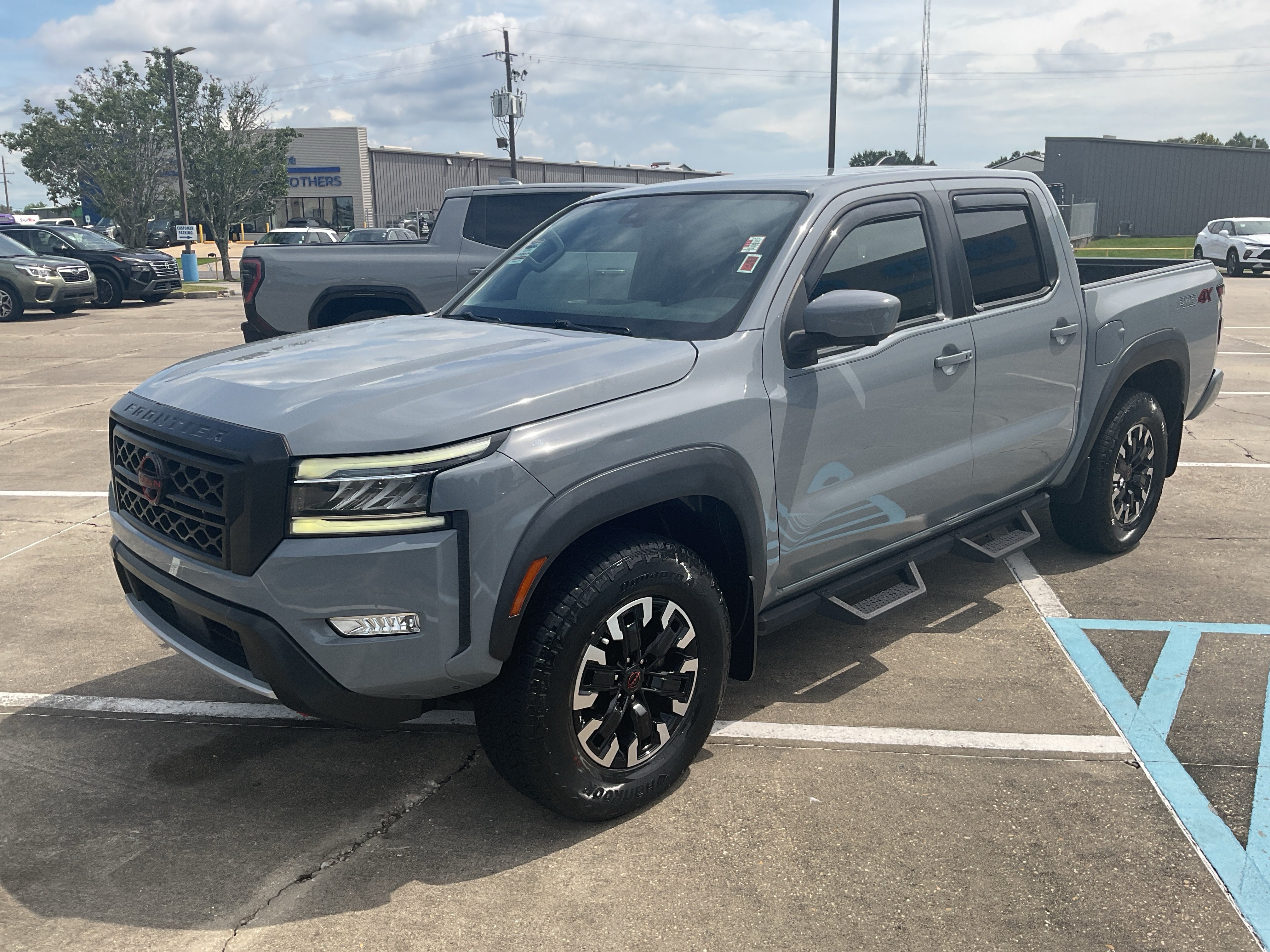 2023 Nissan Frontier PRO-4X