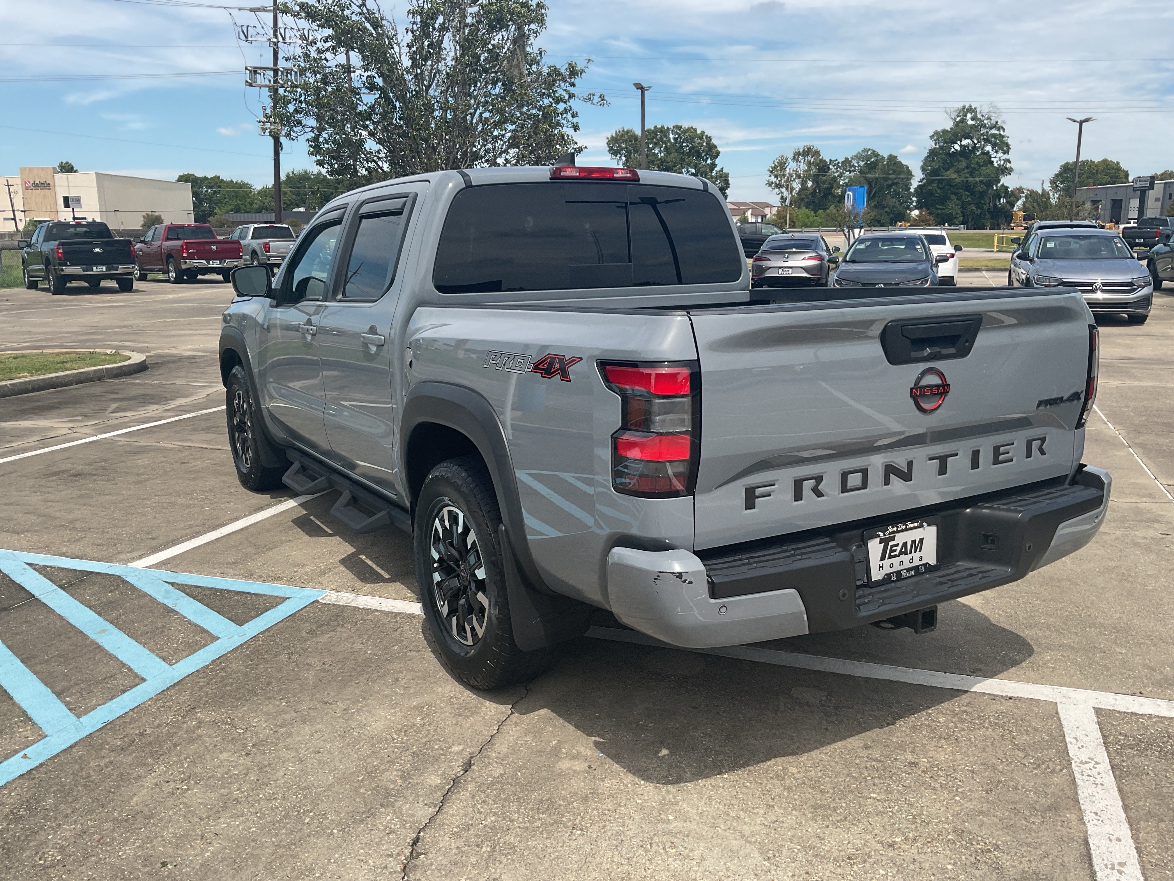2023 Nissan Frontier PRO-4X