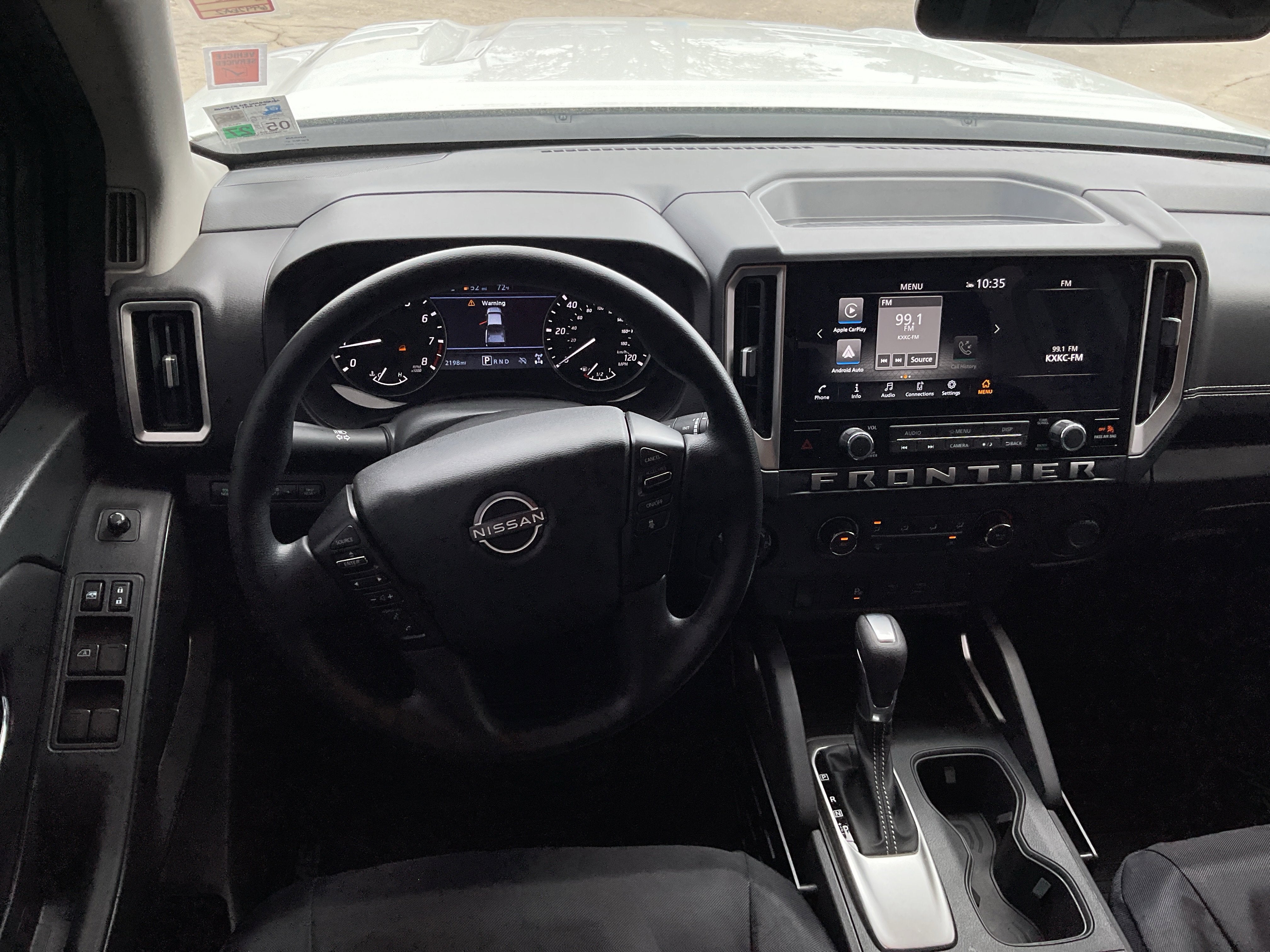 2025 Nissan Frontier SV