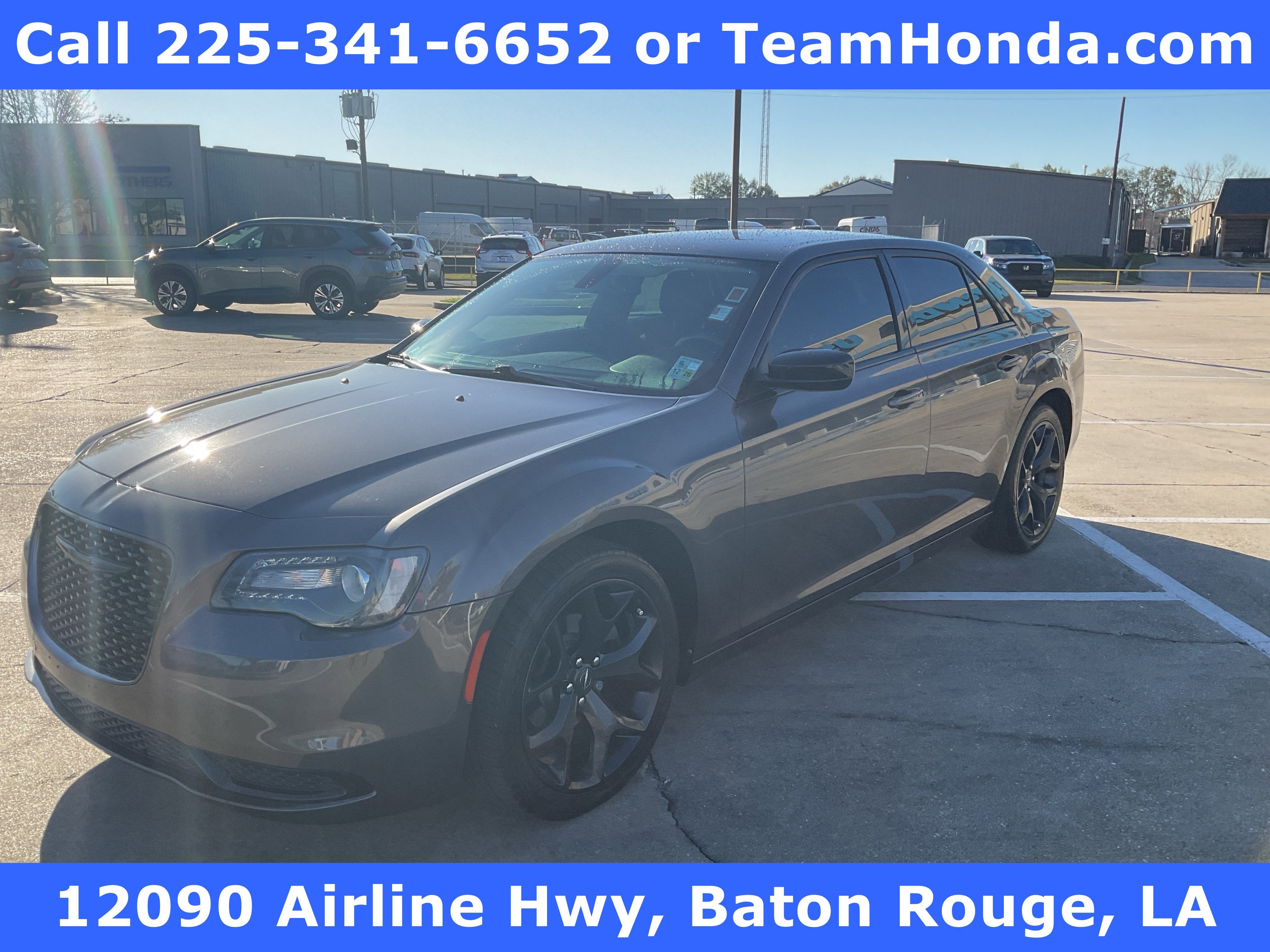 2021 Chrysler 300 Touring