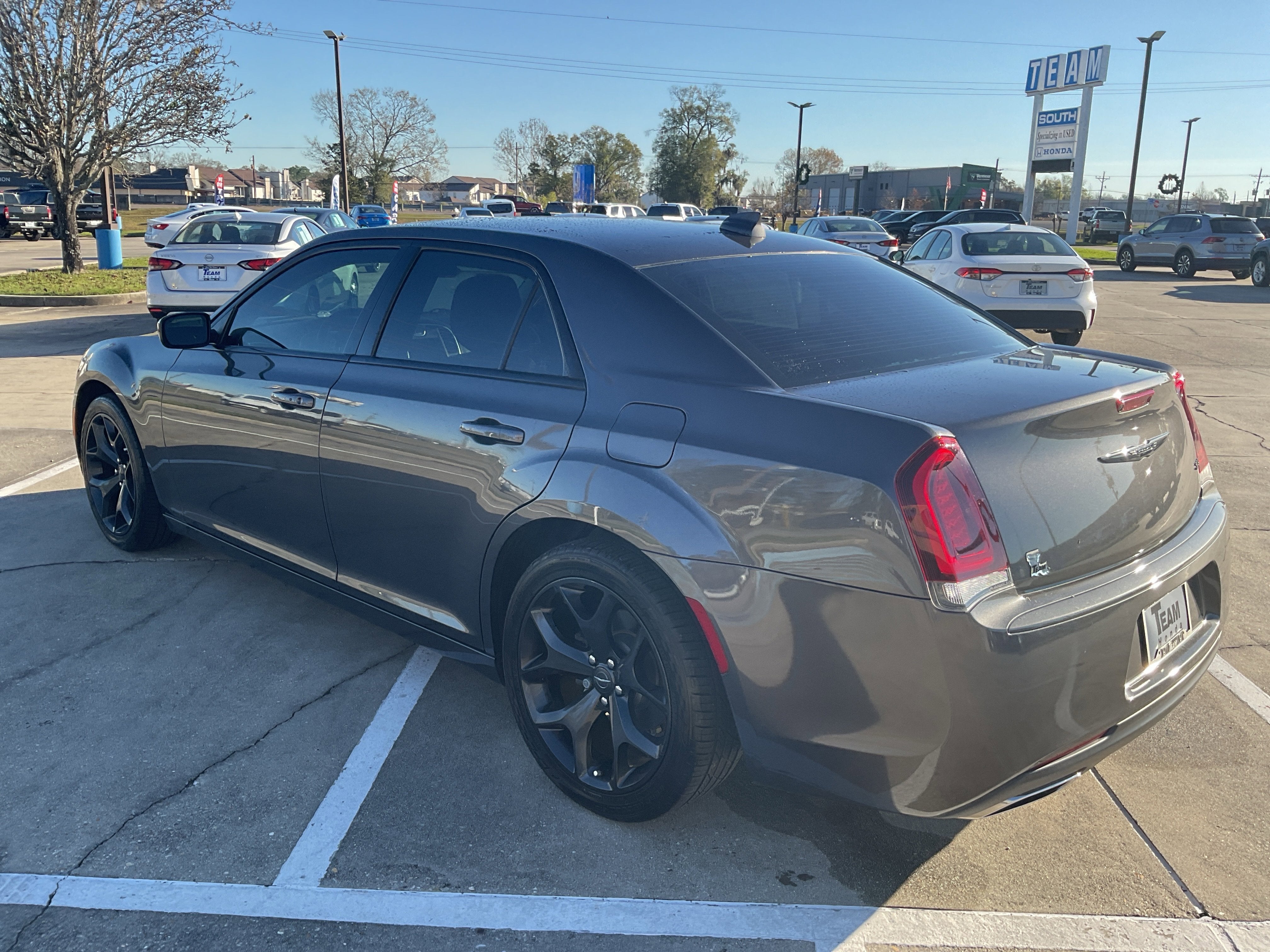 2021 Chrysler 300 Touring