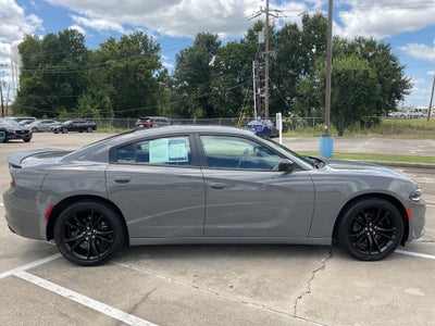 2018 Dodge Charger SXT