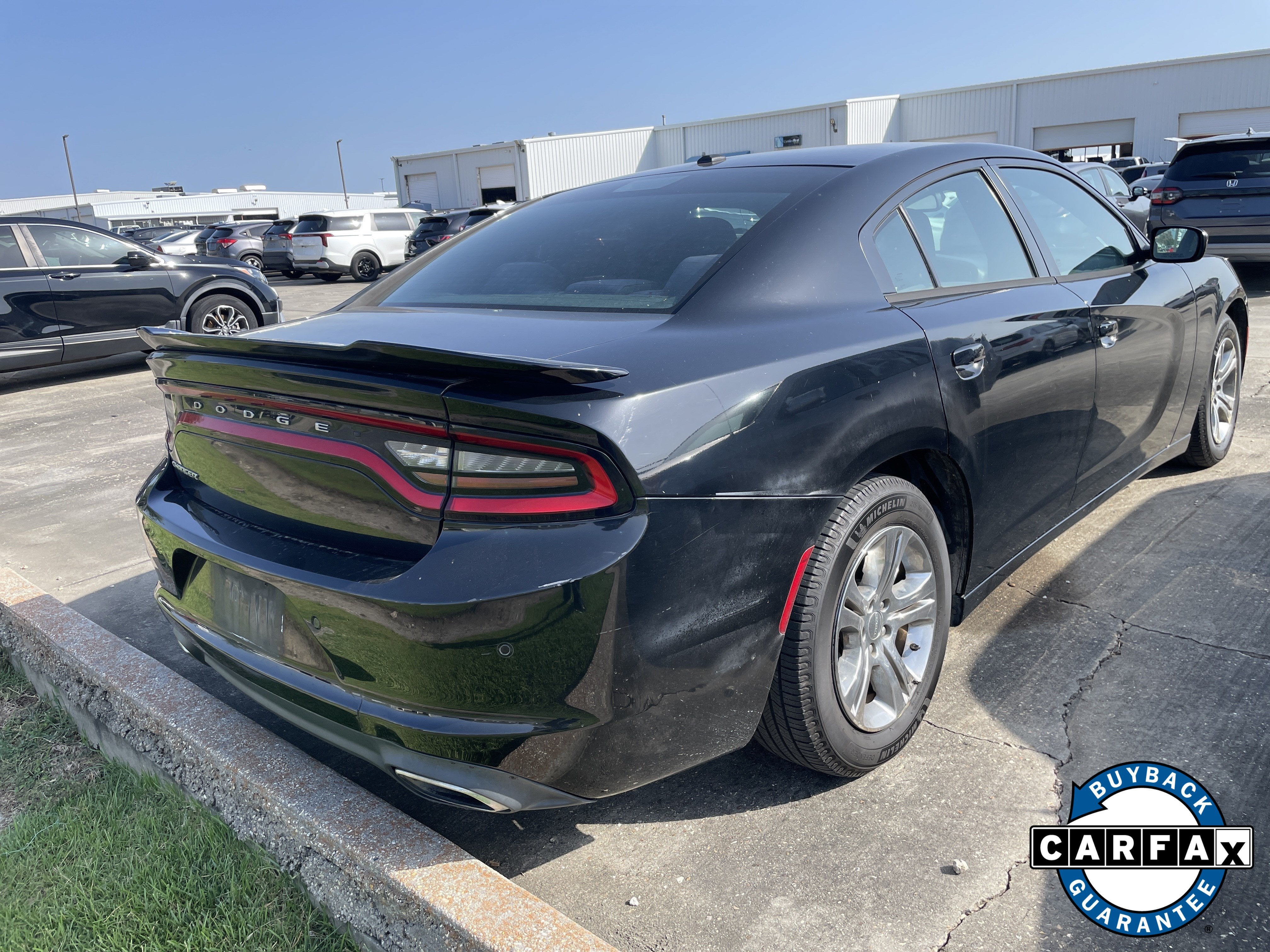2016 Dodge Charger SE