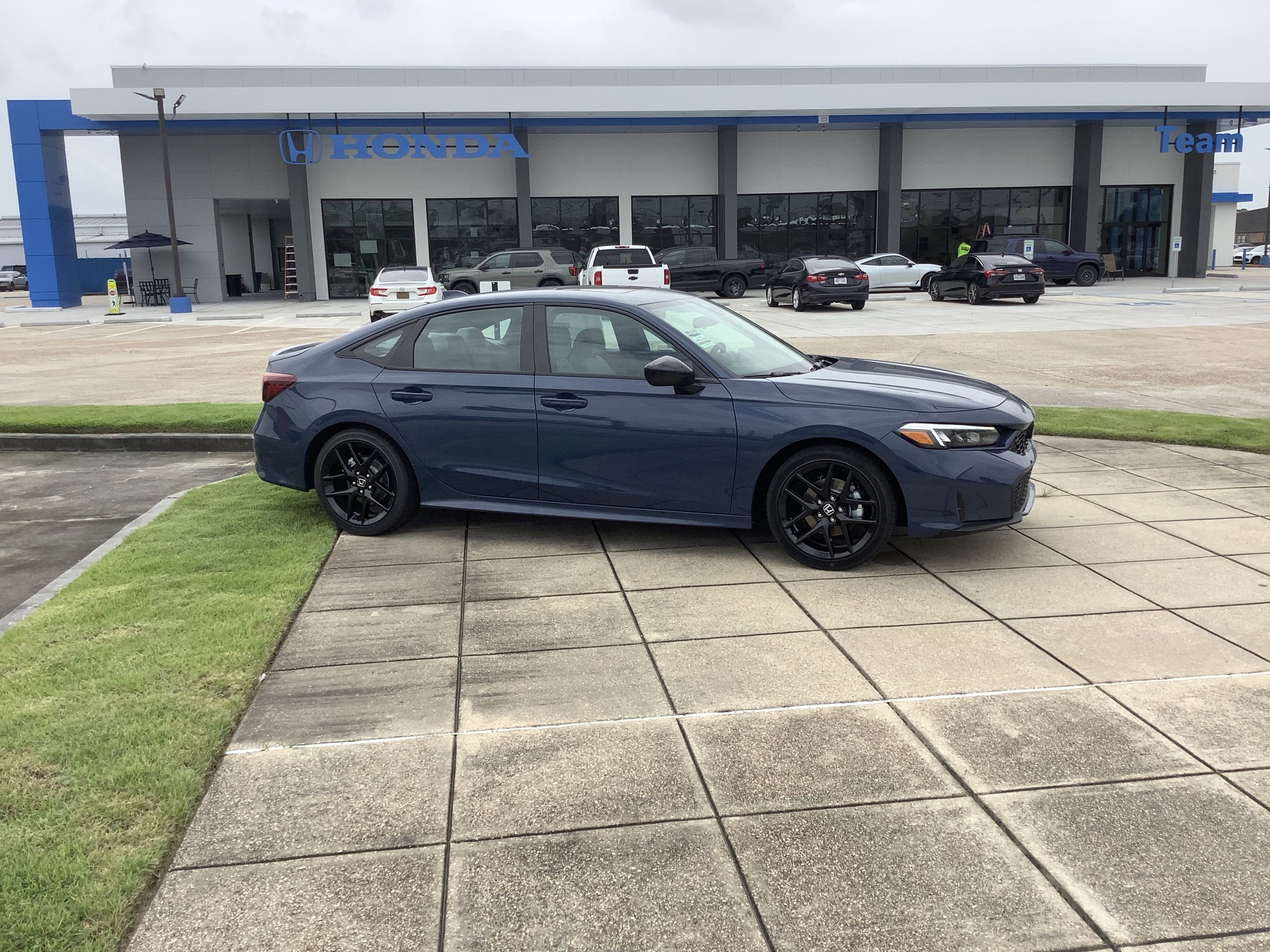 2026 Honda Civic Sedan Hybrid Sport