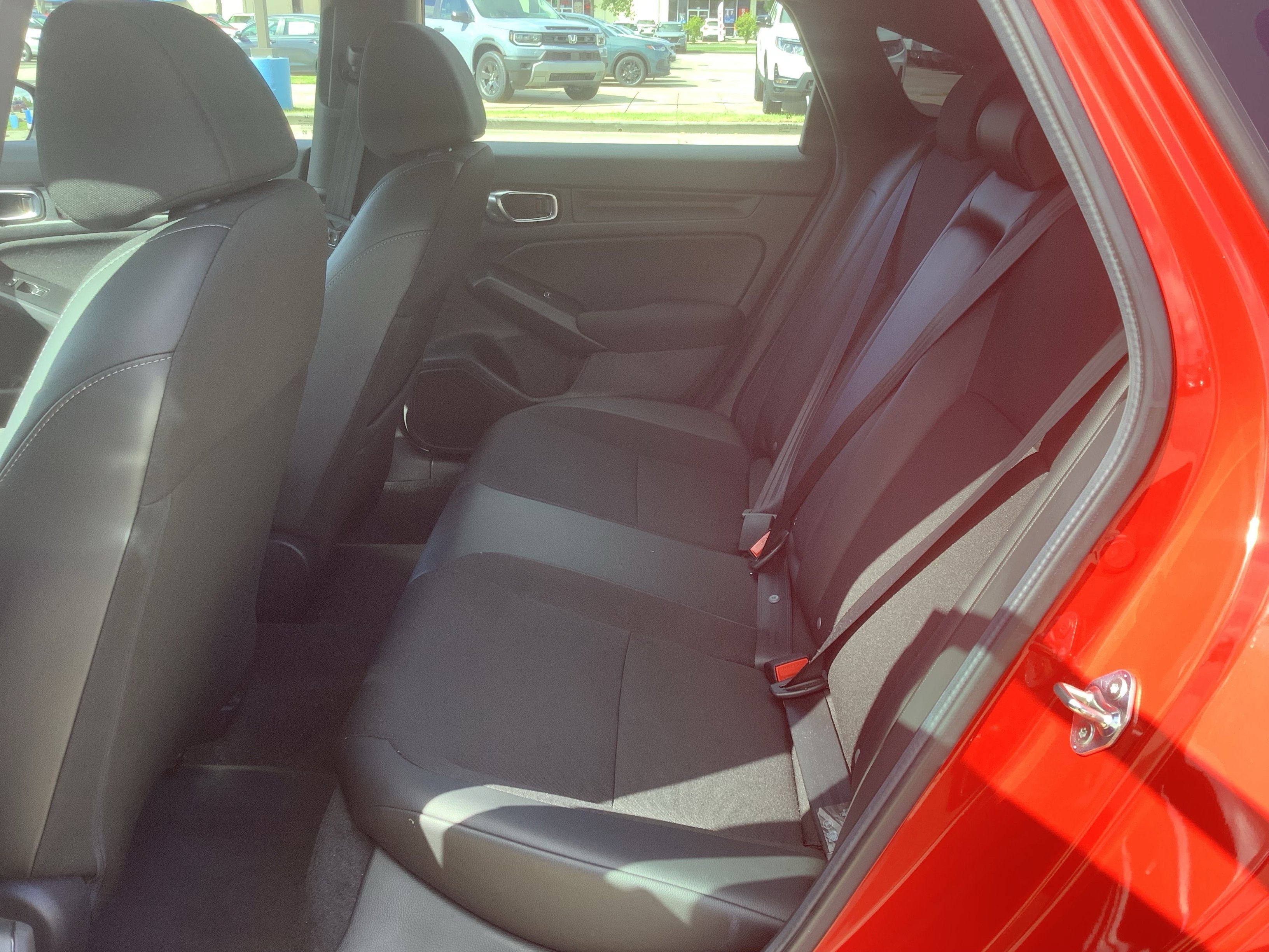 2025 Honda Civic Sport - Photo 13
