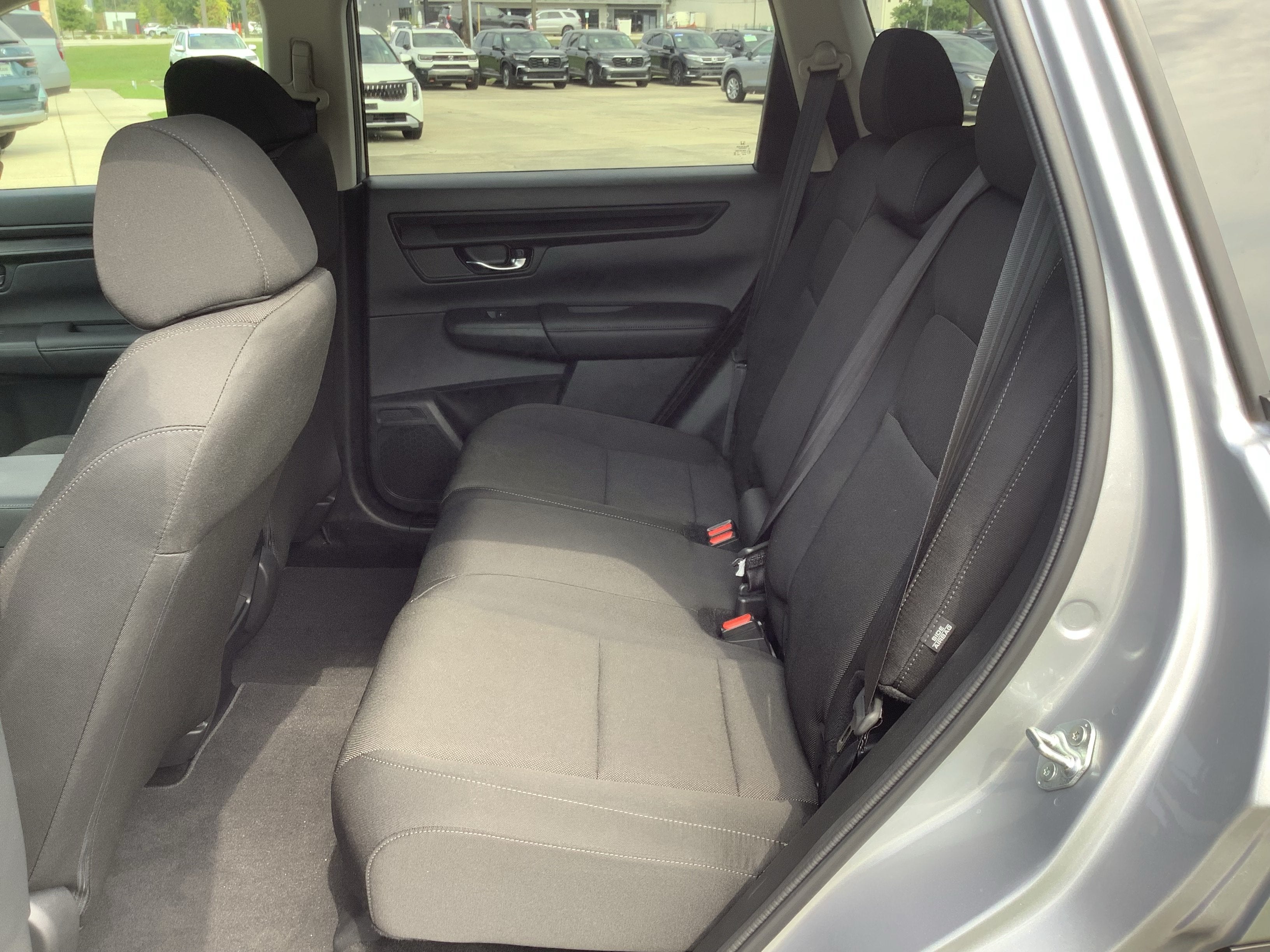 2026 Honda CR-V LX - Photo 13