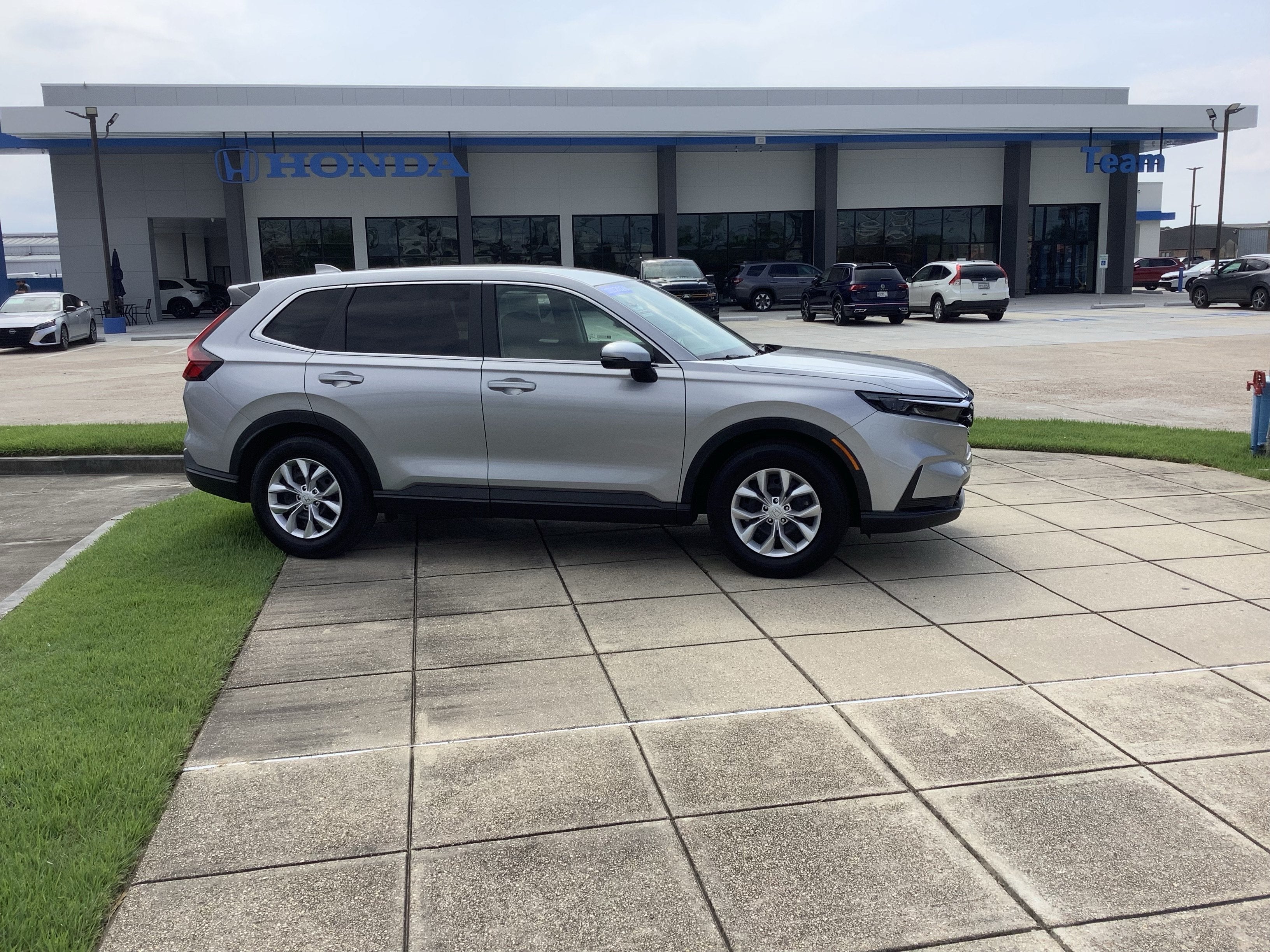 2026 Honda CR-V LX - Photo 19