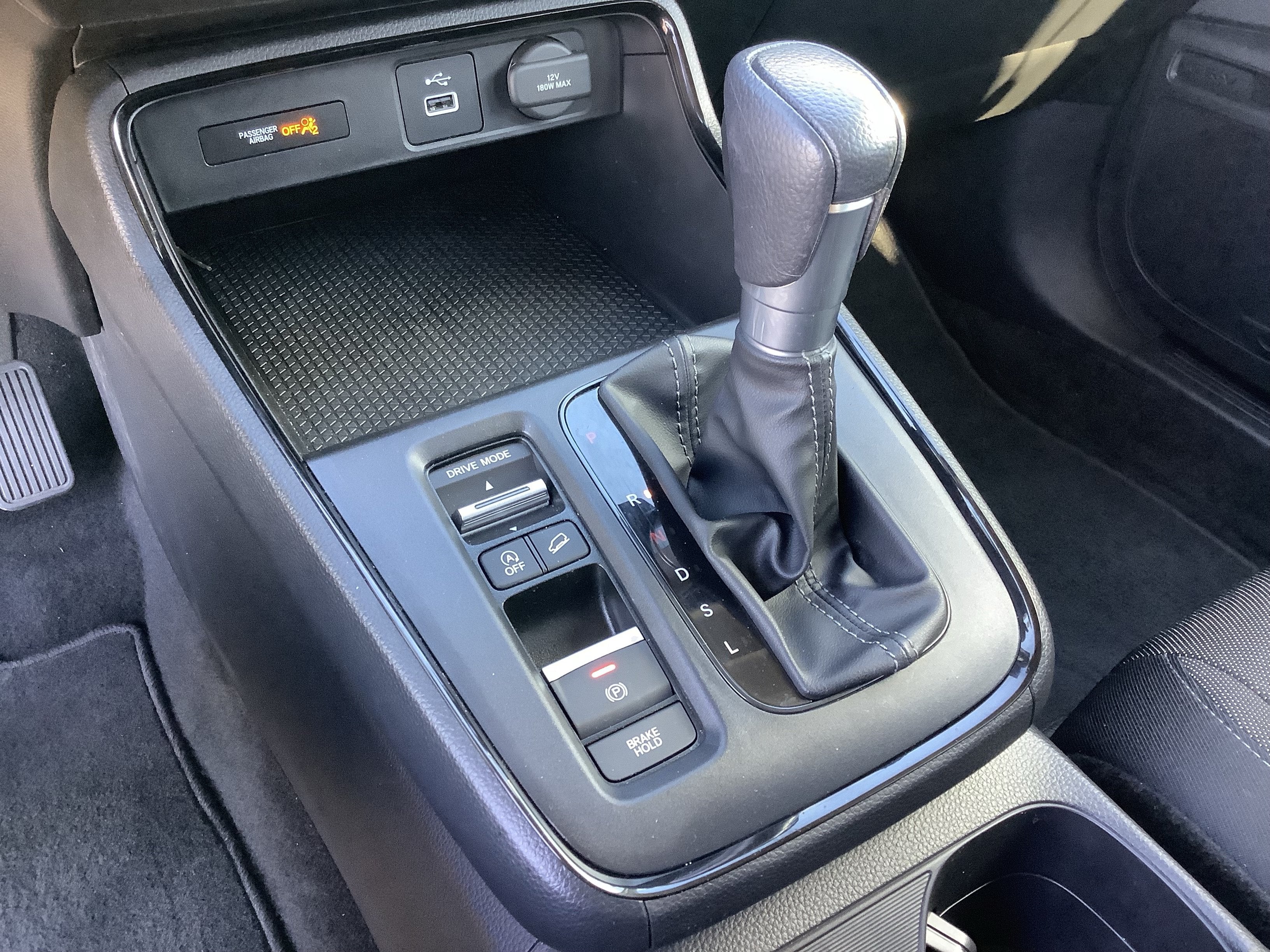 2025 Honda CR-V LX - Photo 17