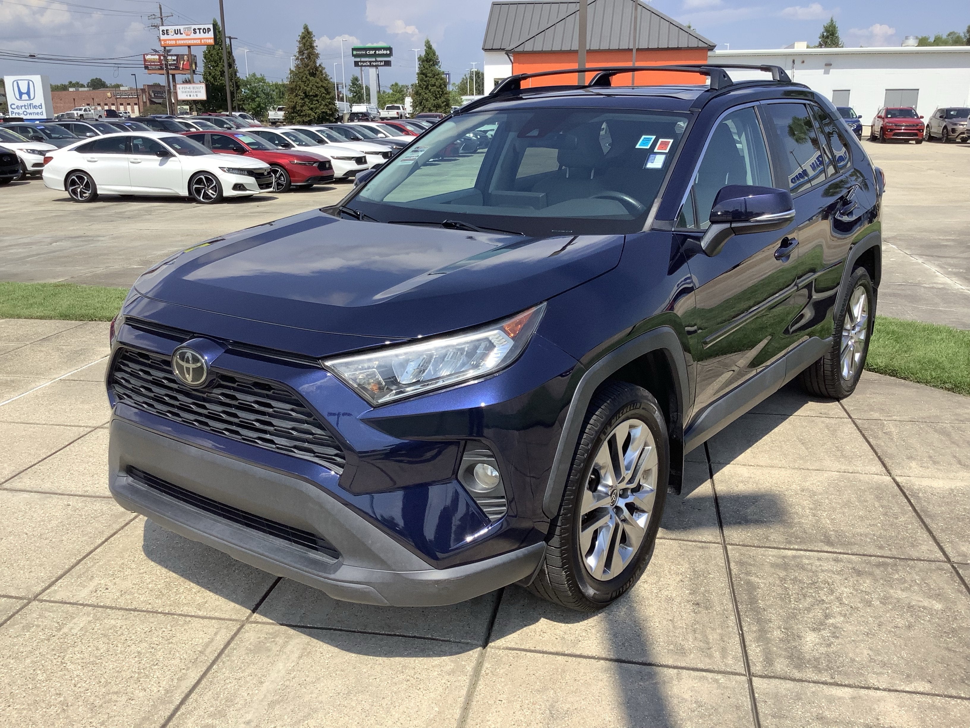 2021 Toyota RAV4 XLE Premium