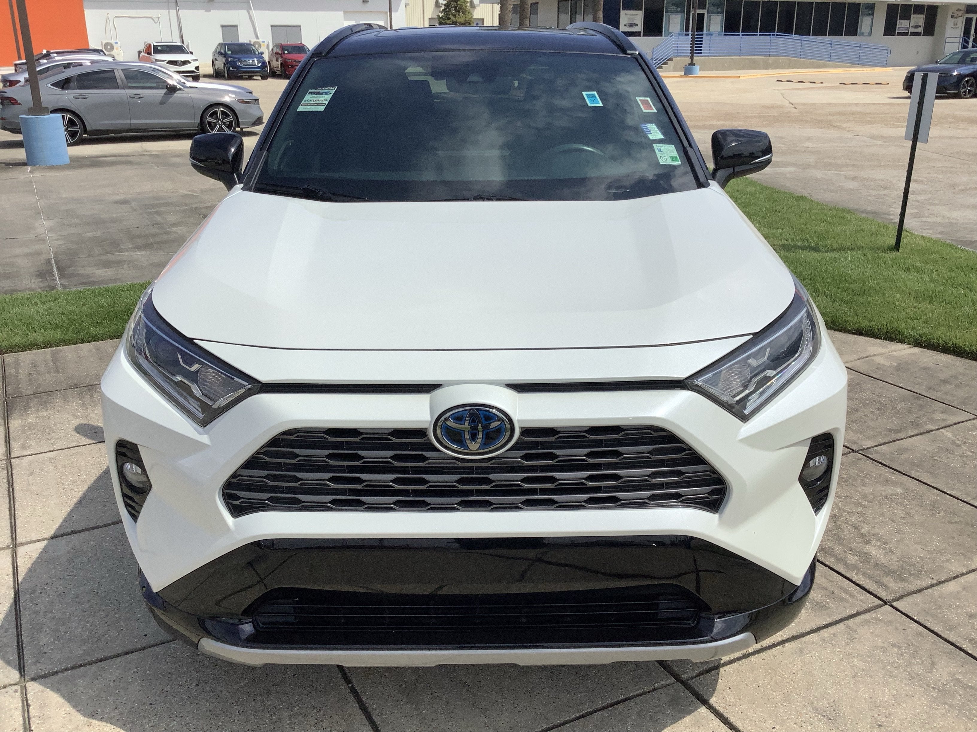 2020 Toyota RAV4 Hybrid XSE