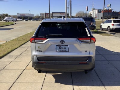 2024 Toyota RAV4 LE