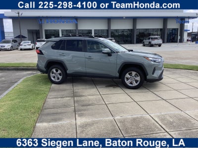 2022 Toyota RAV4 XLE