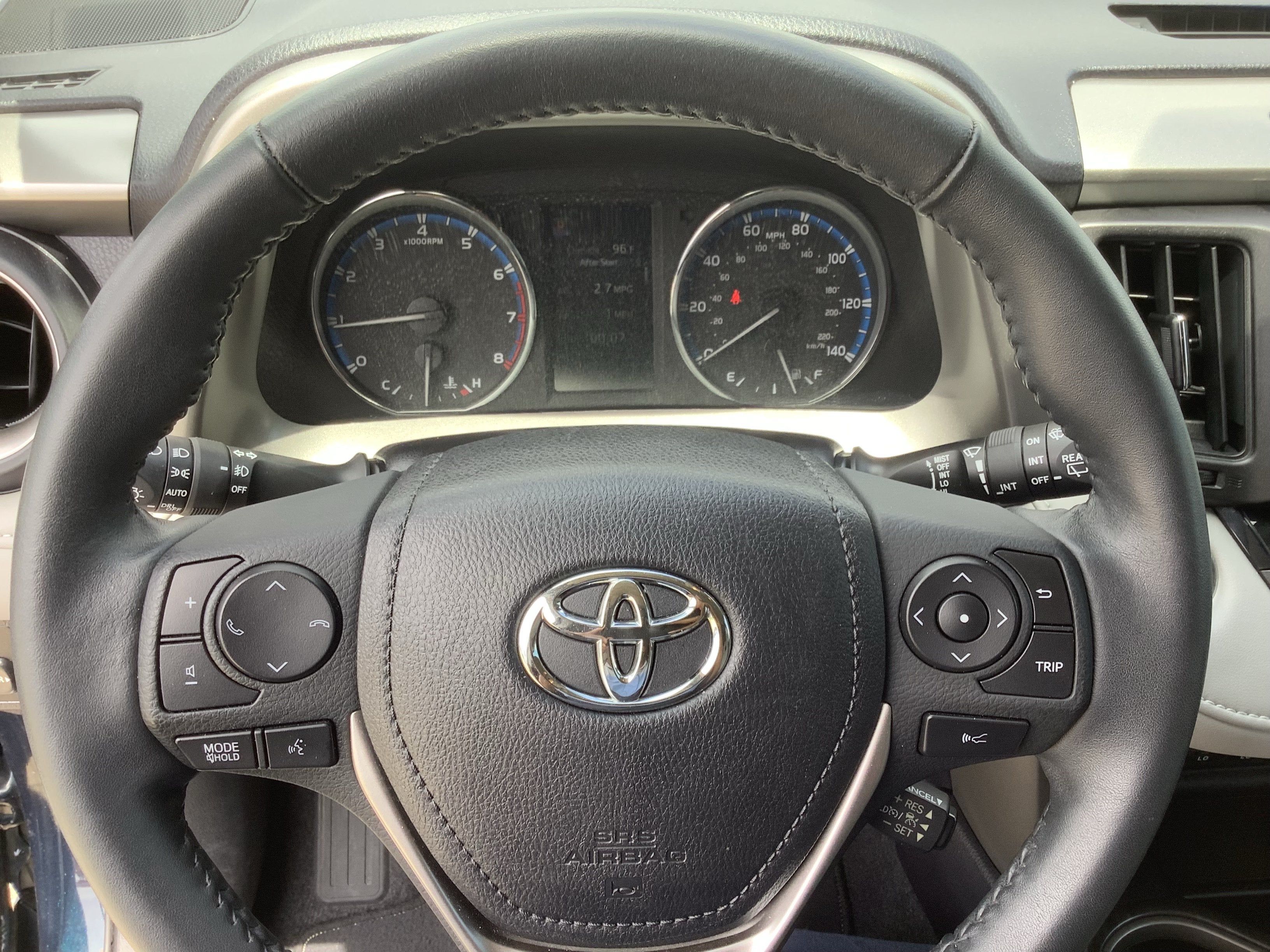 2017 Toyota RAV4 Platinum