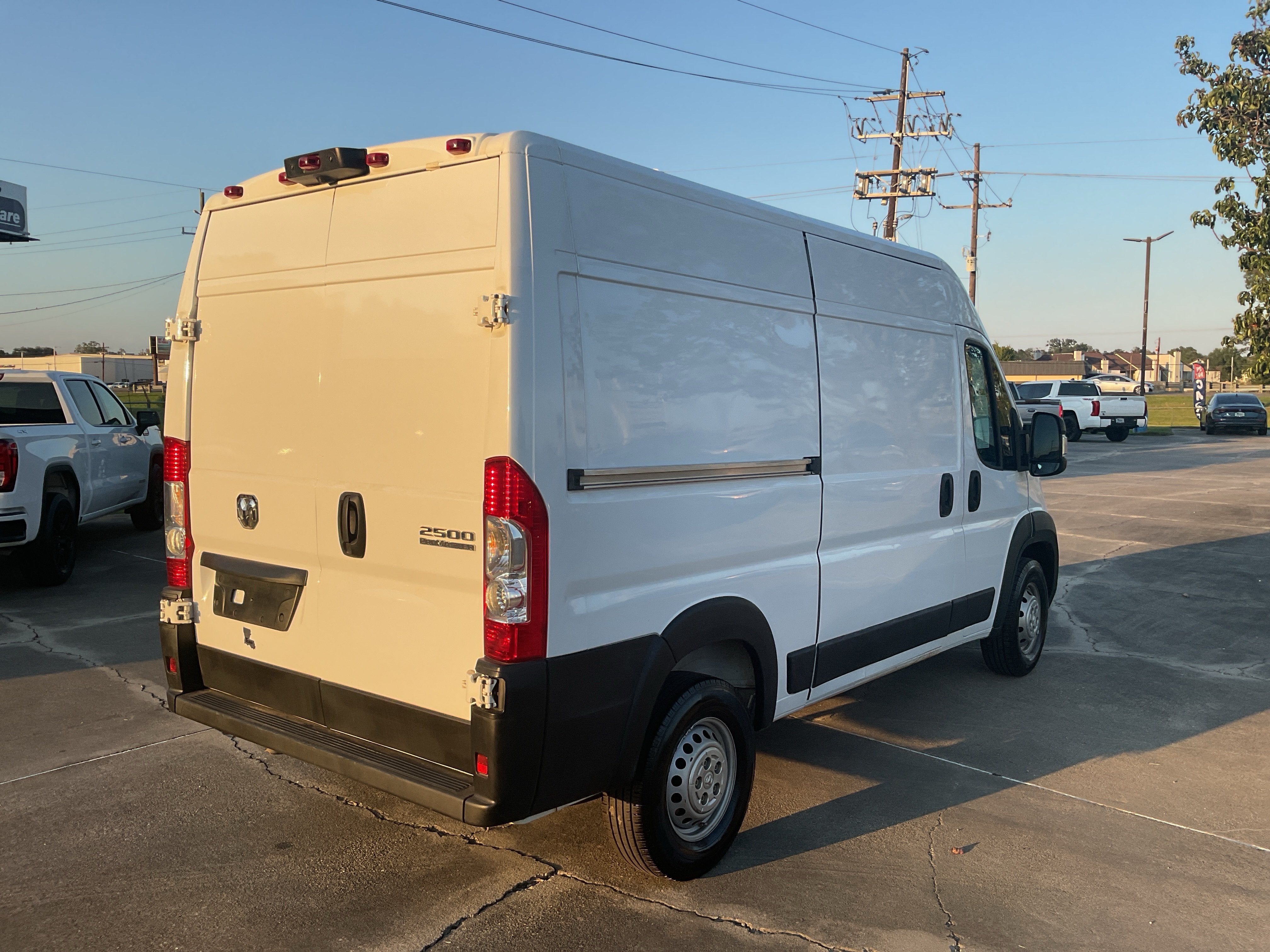 2025 RAM ProMaster Cargo Van Tradesman