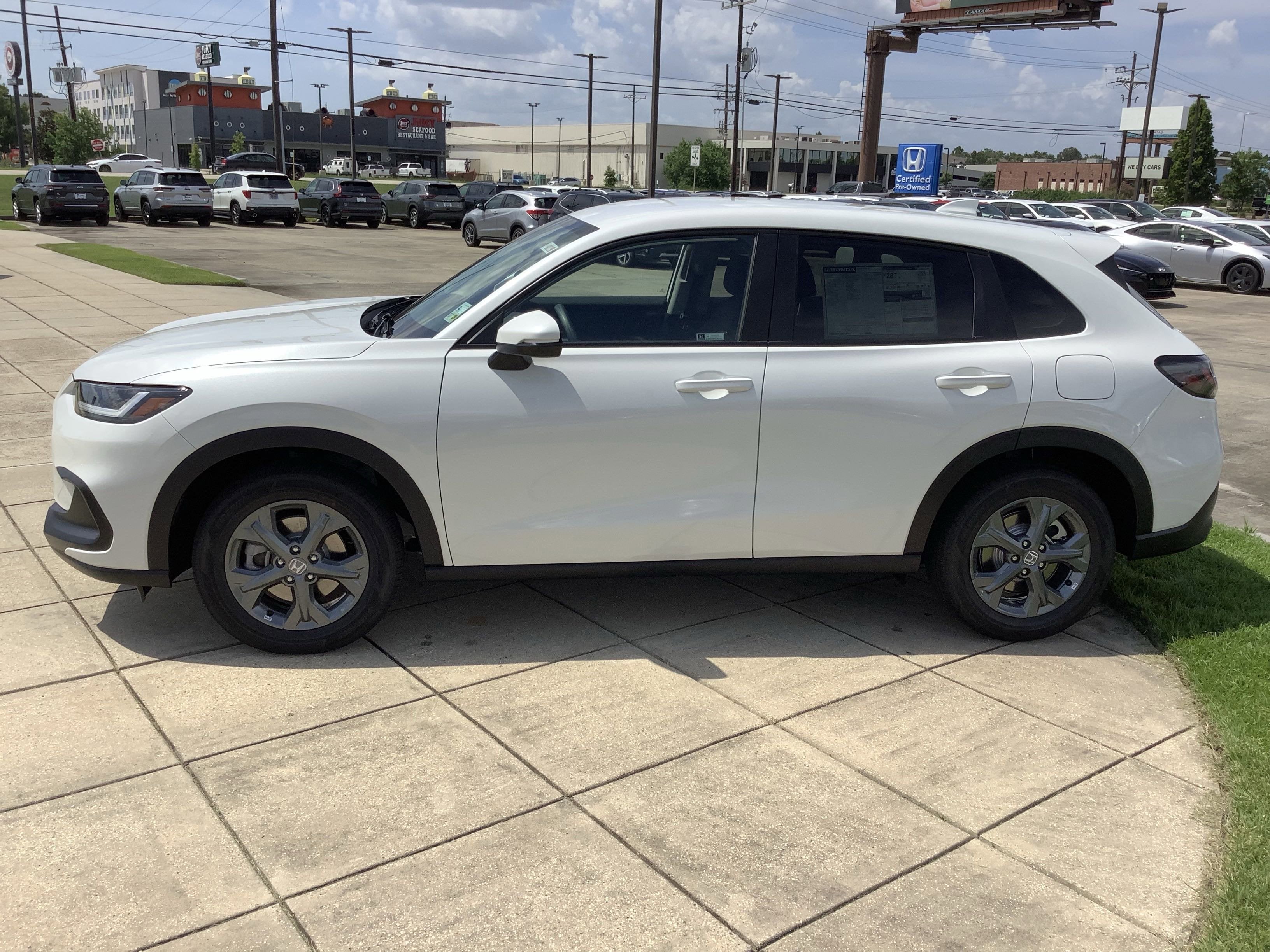 2026 Honda HR-V LX