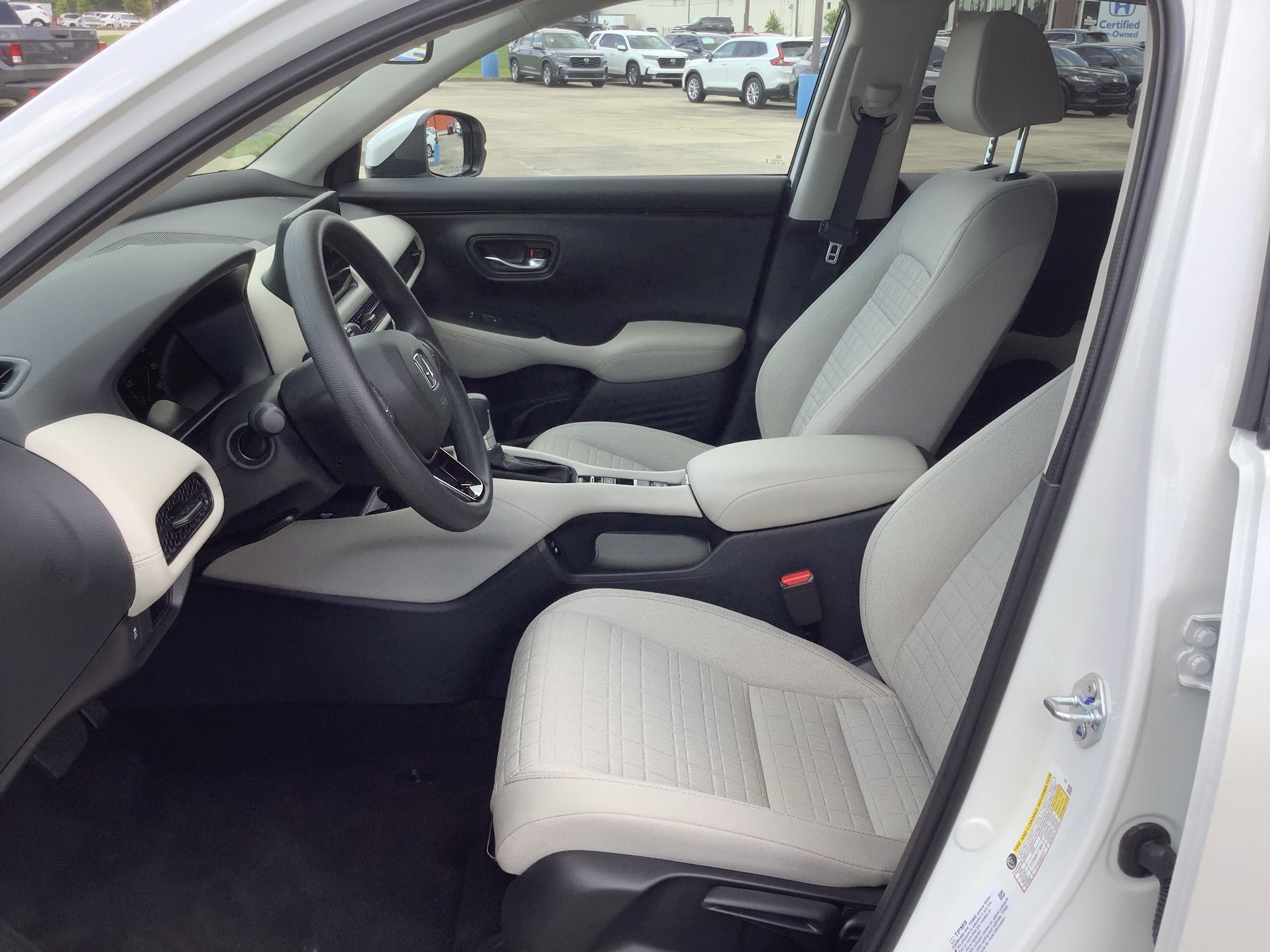 2027 Honda HR-V LX