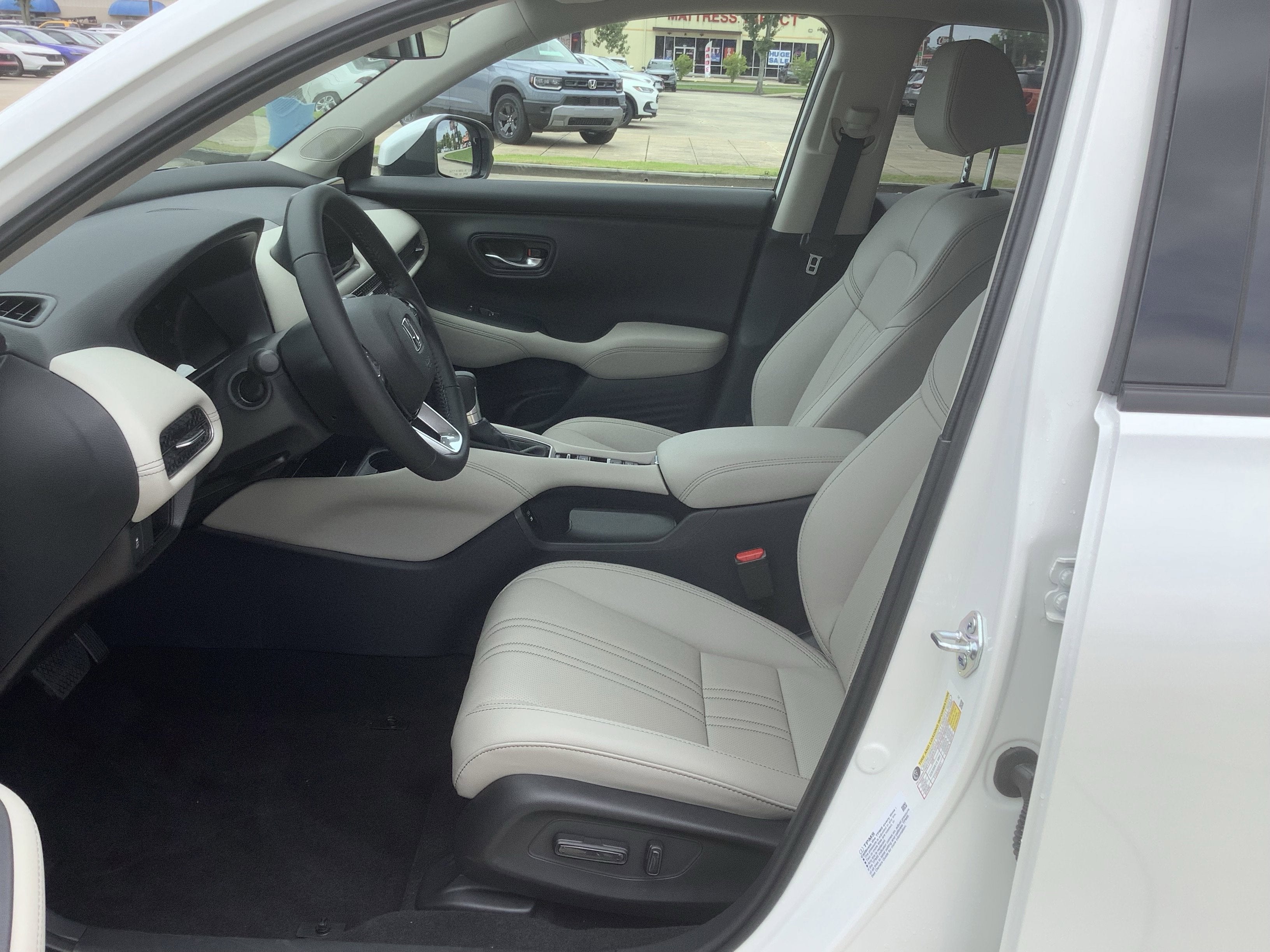 2027 Honda HR-V EX-L