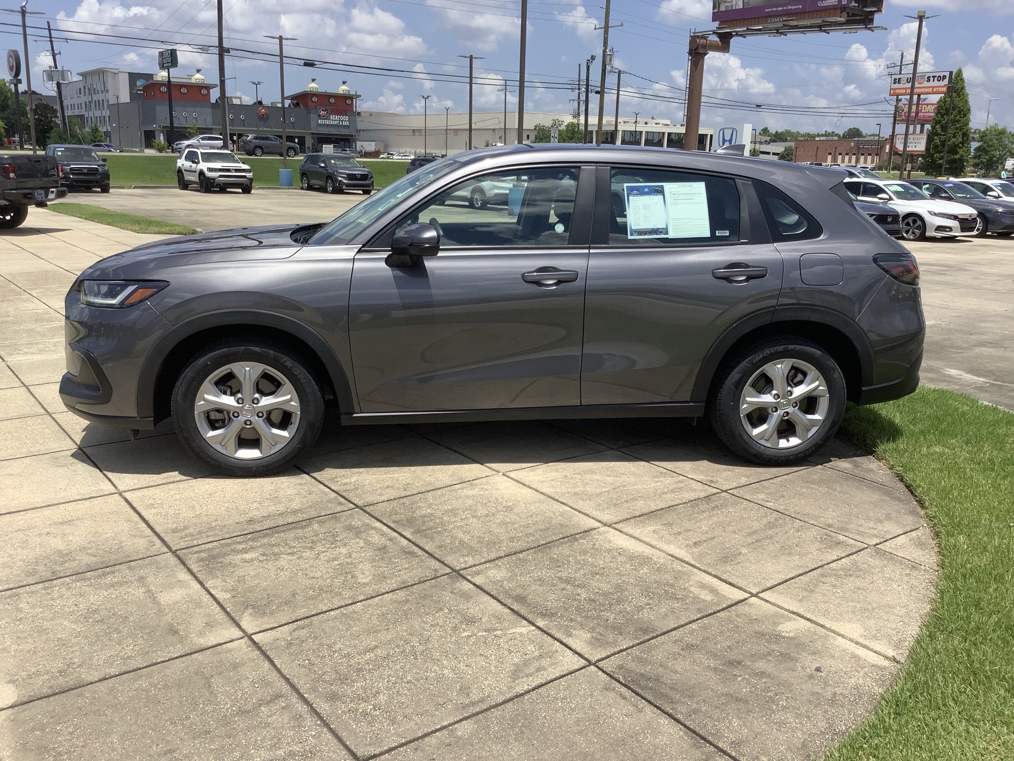 2025 Honda HR-V LX