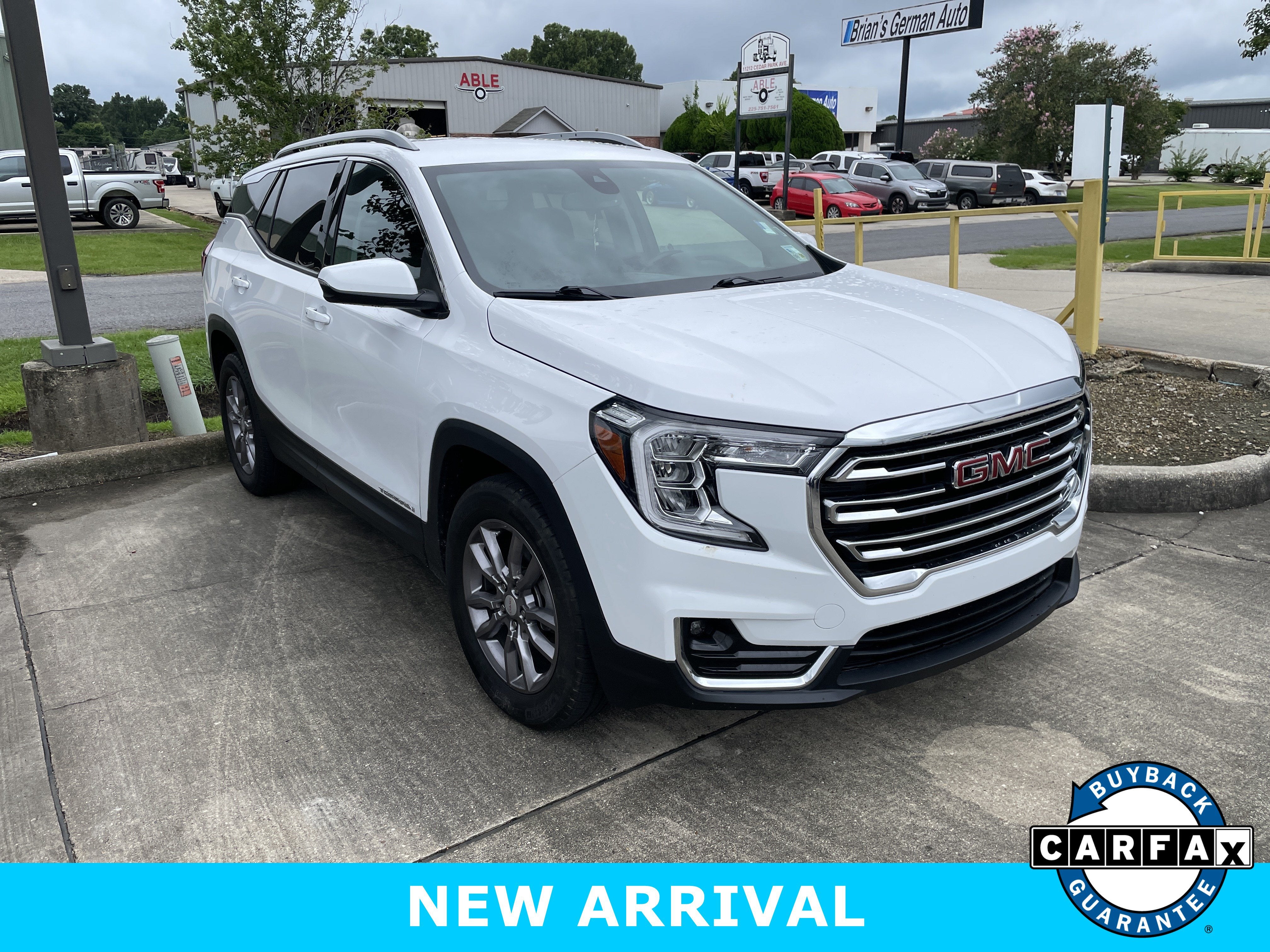 2024 GMC Terrain SLT