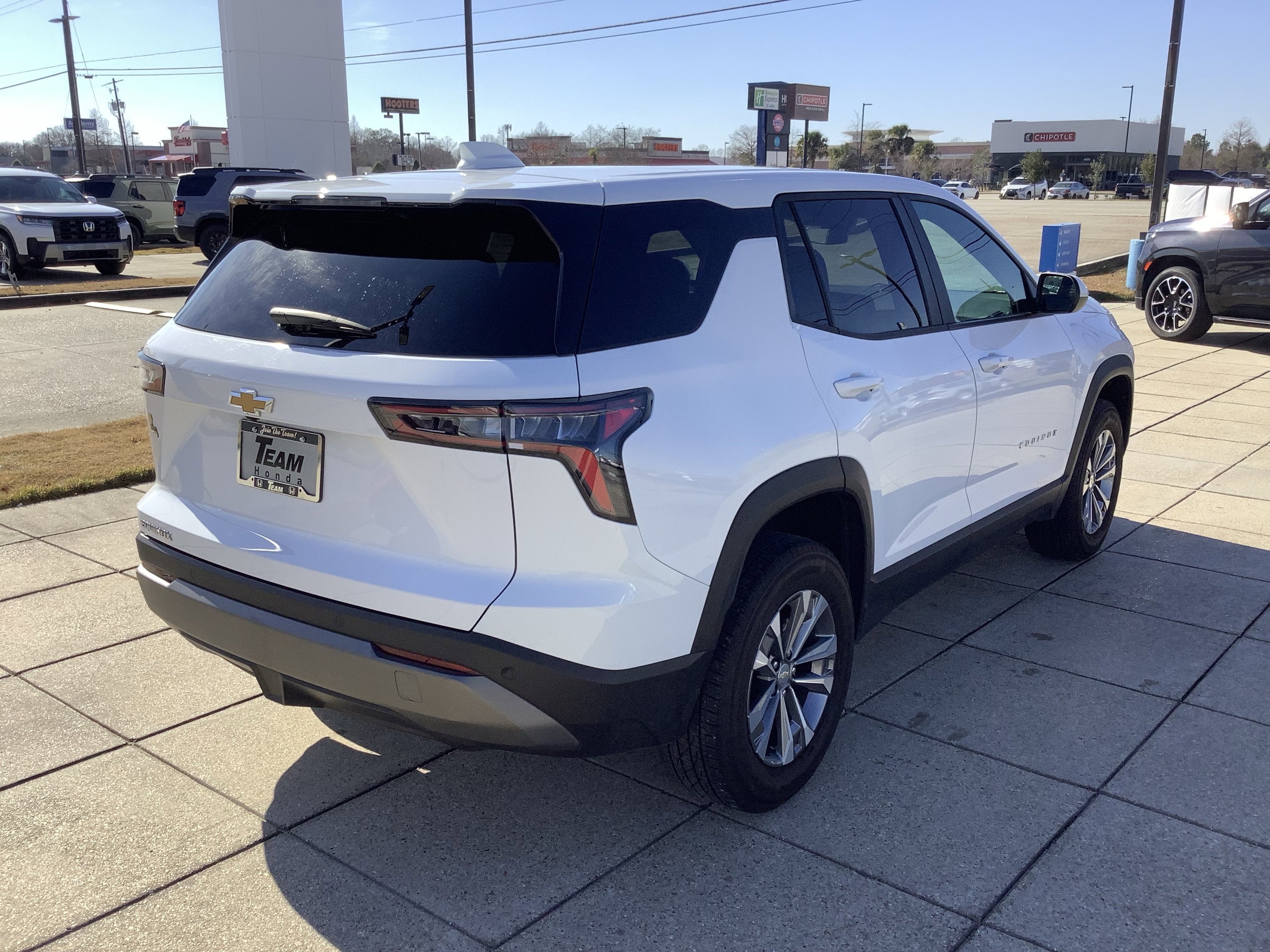 2025 Chevrolet Equinox FWD LT