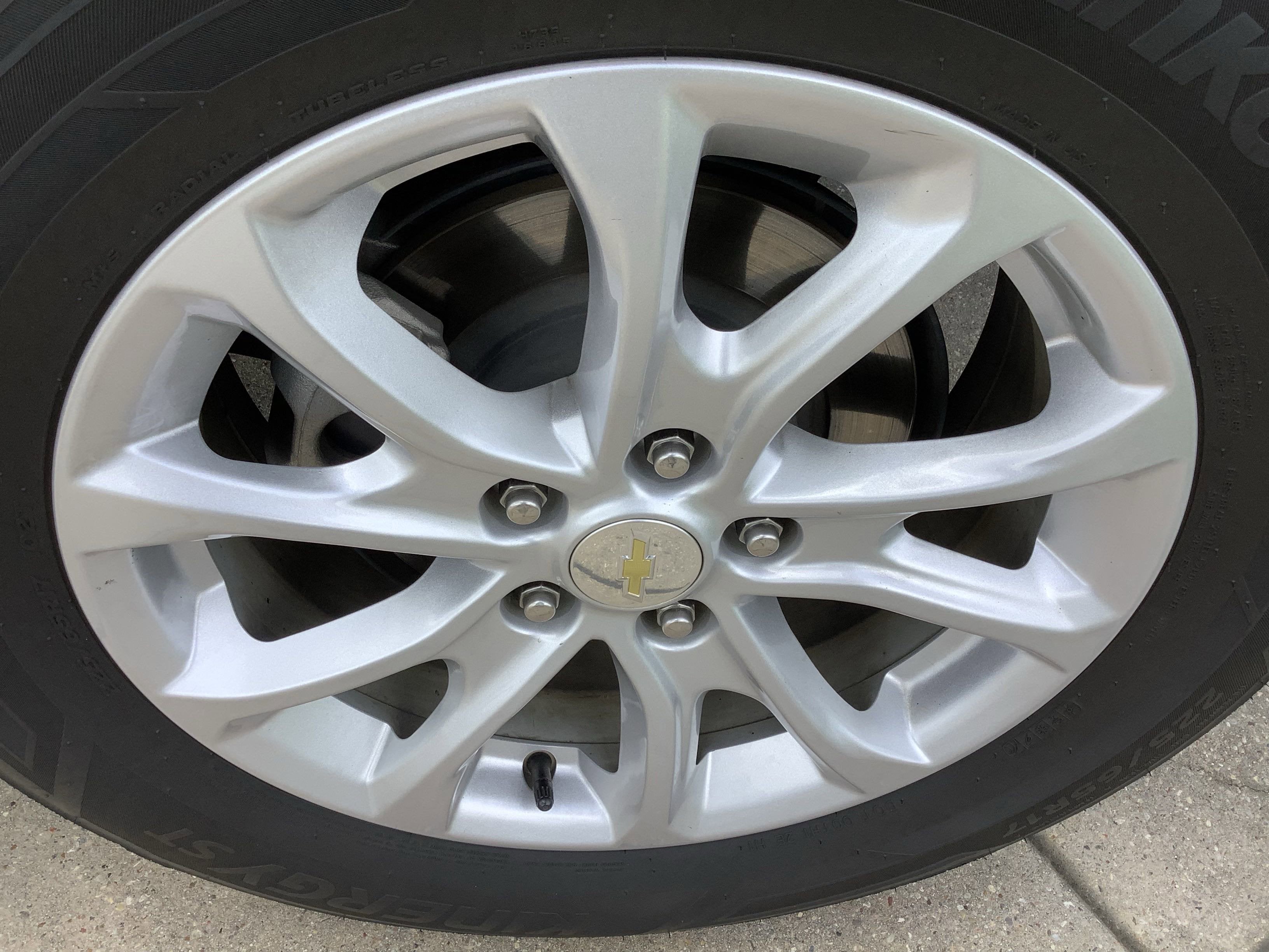 2020 Chevrolet Equinox LS