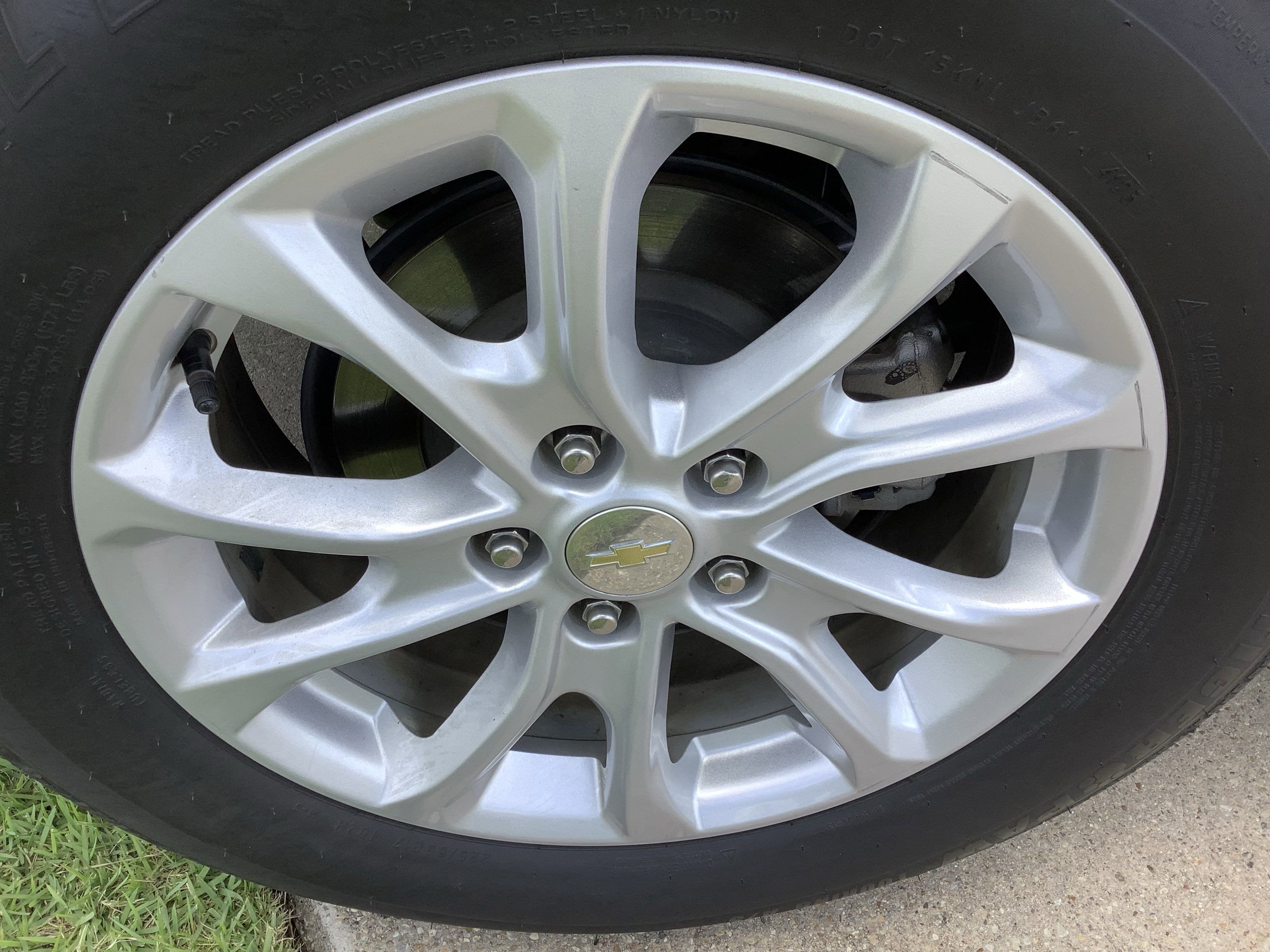 2020 Chevrolet Equinox LS