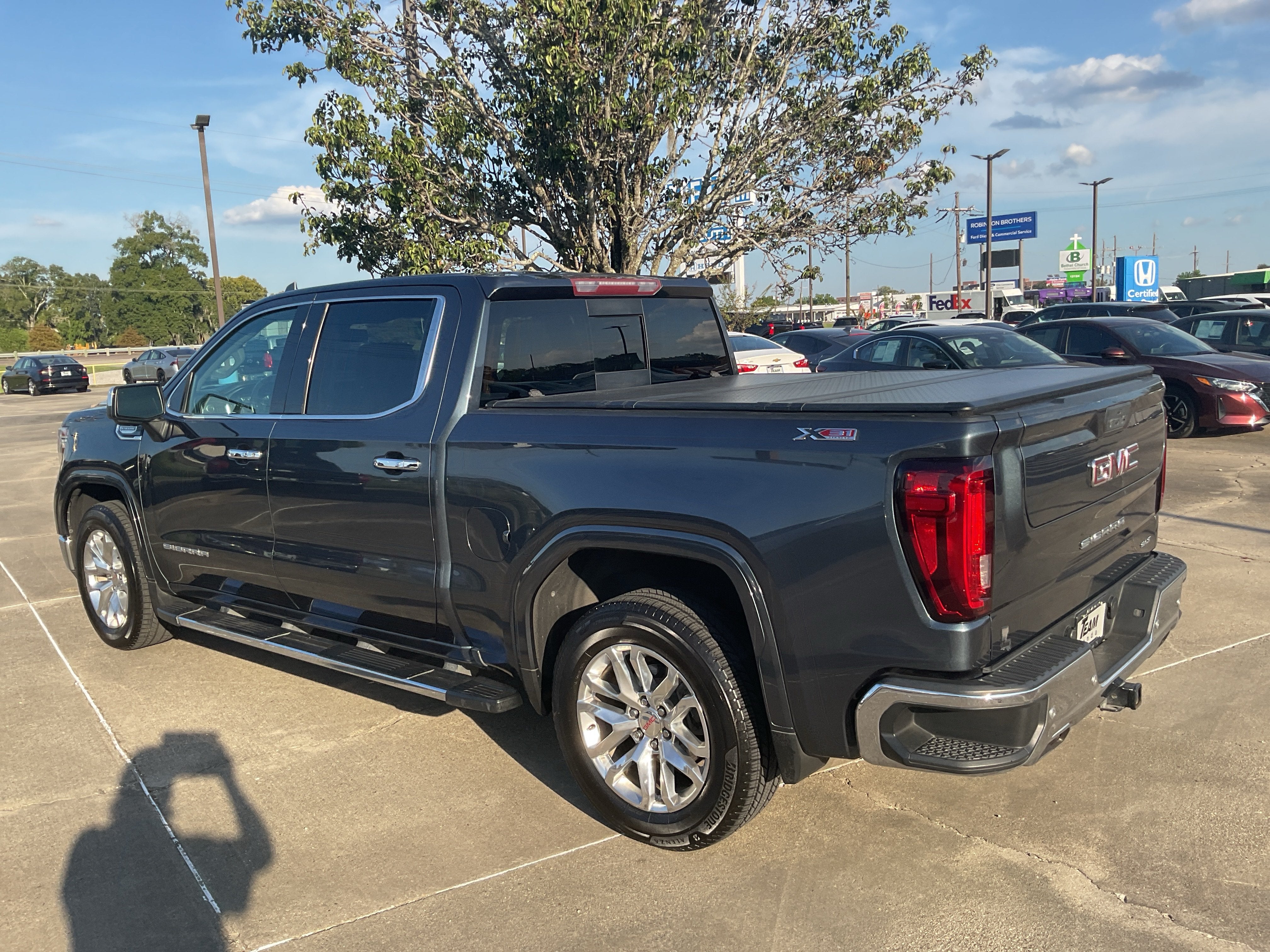 2020 GMC Sierra 1500 SLT