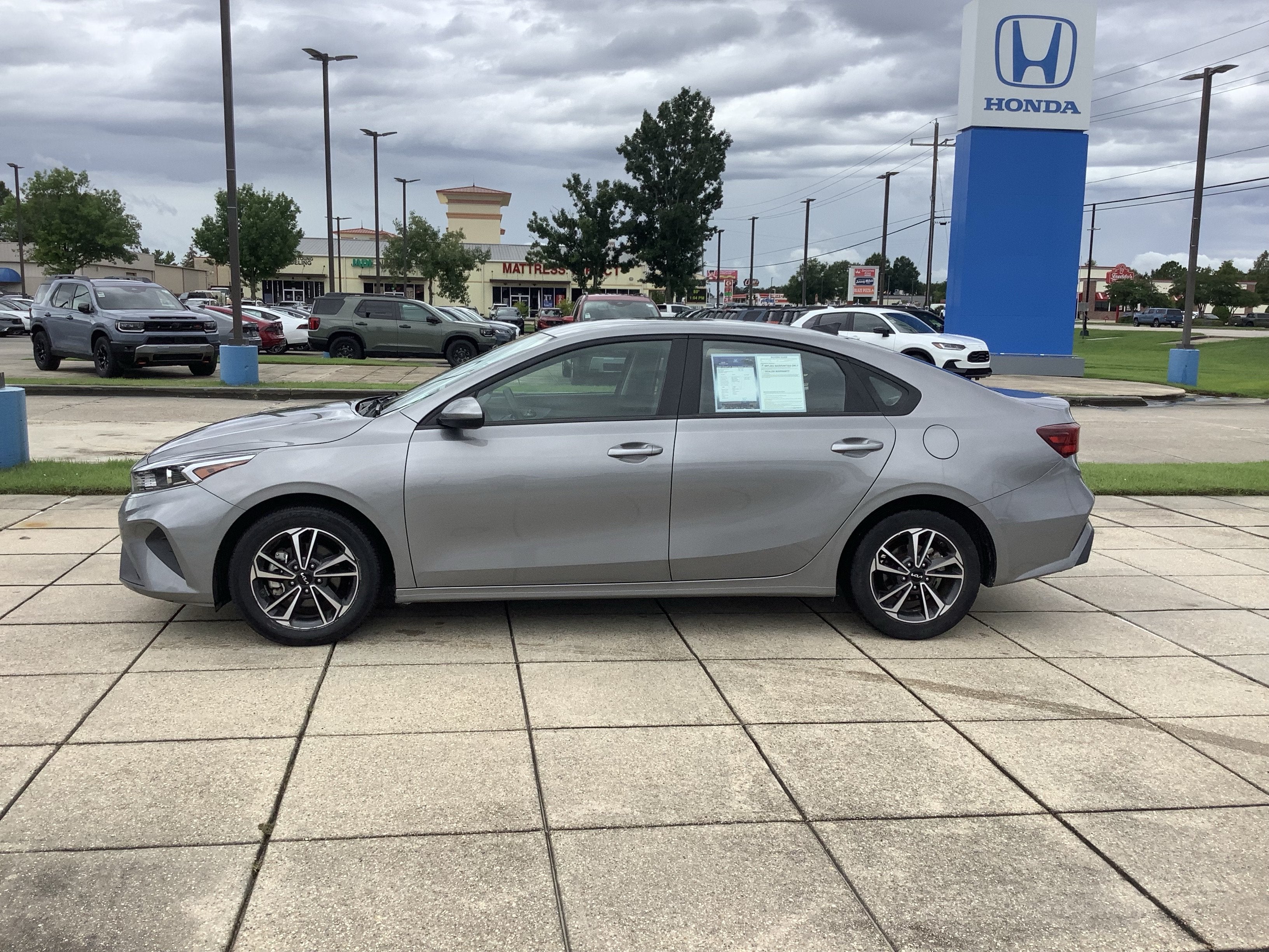 2024 Kia Forte LXS
