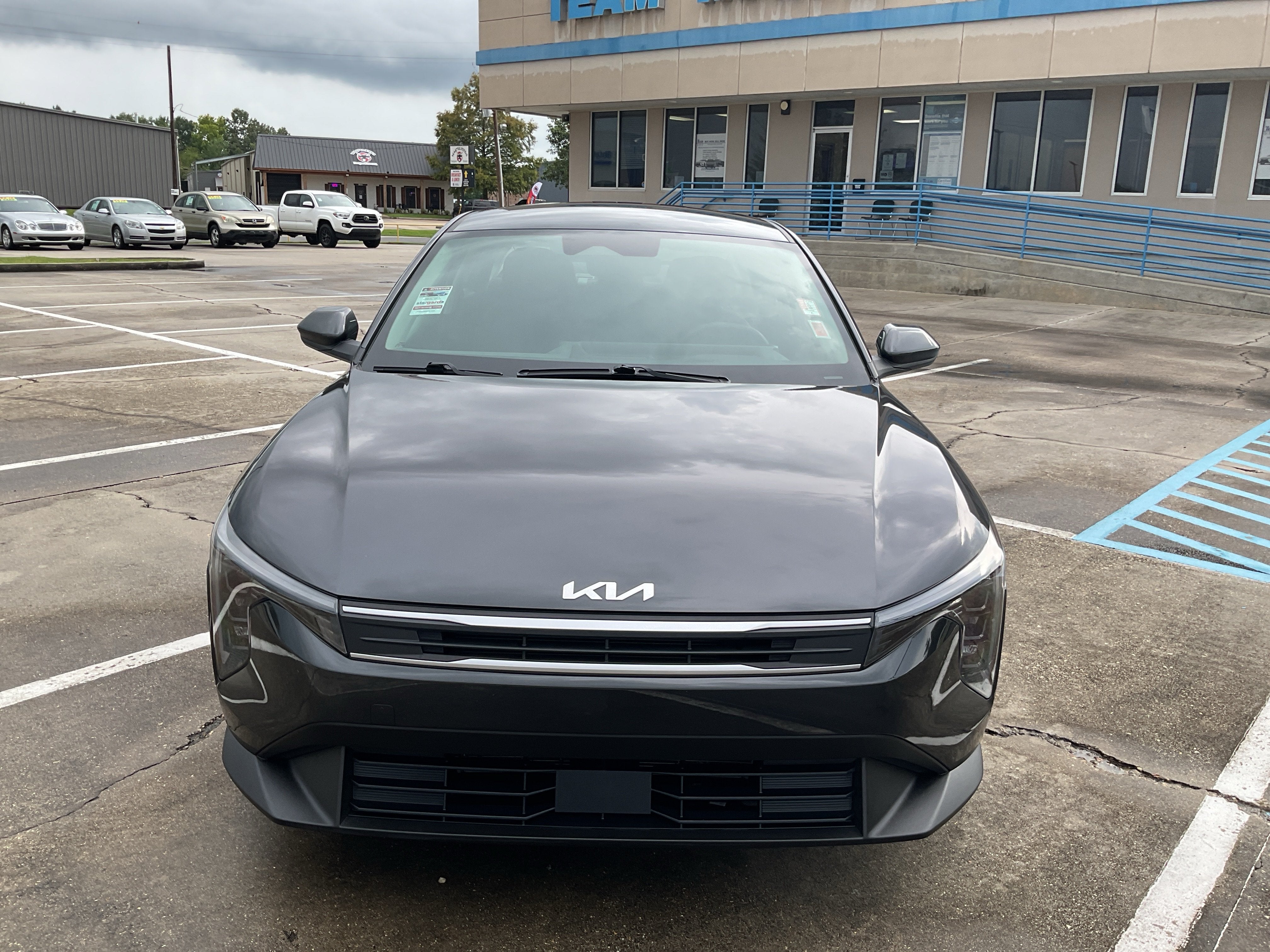 2025 Kia K4 LX