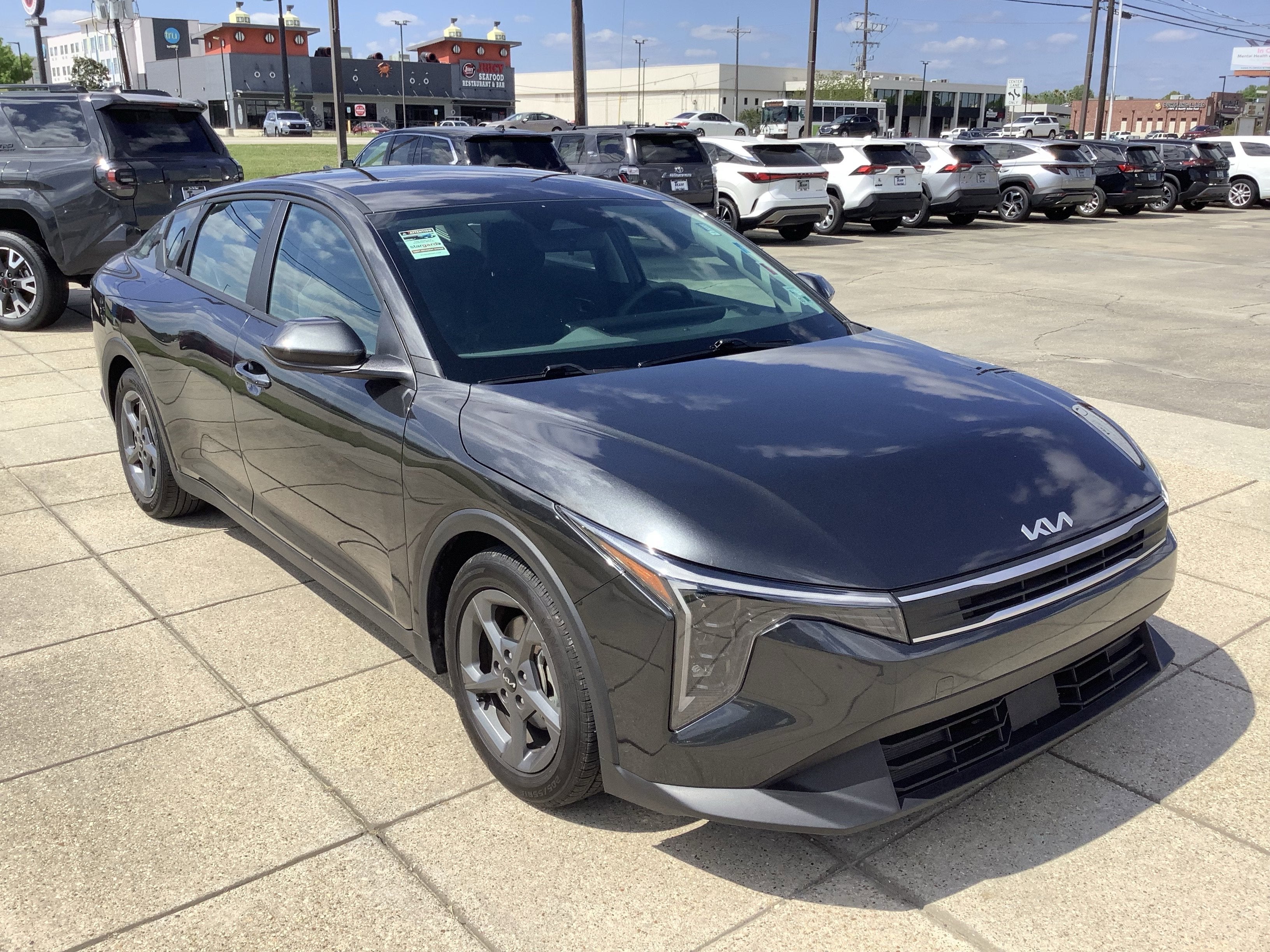 2025 Kia K4 LXS
