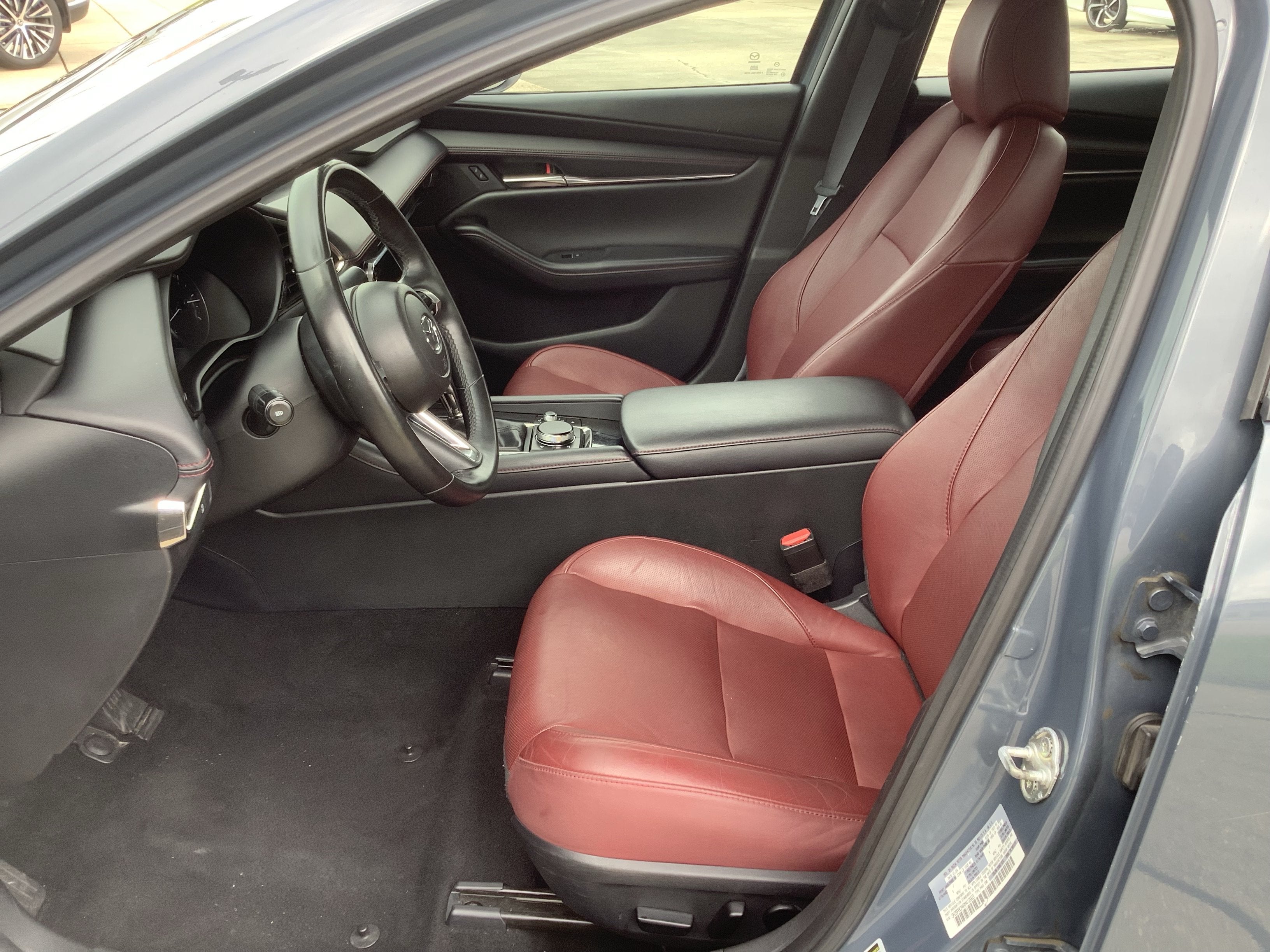 2024 Mazda Mazda3 Sedan 2.5 S Carbon Edition