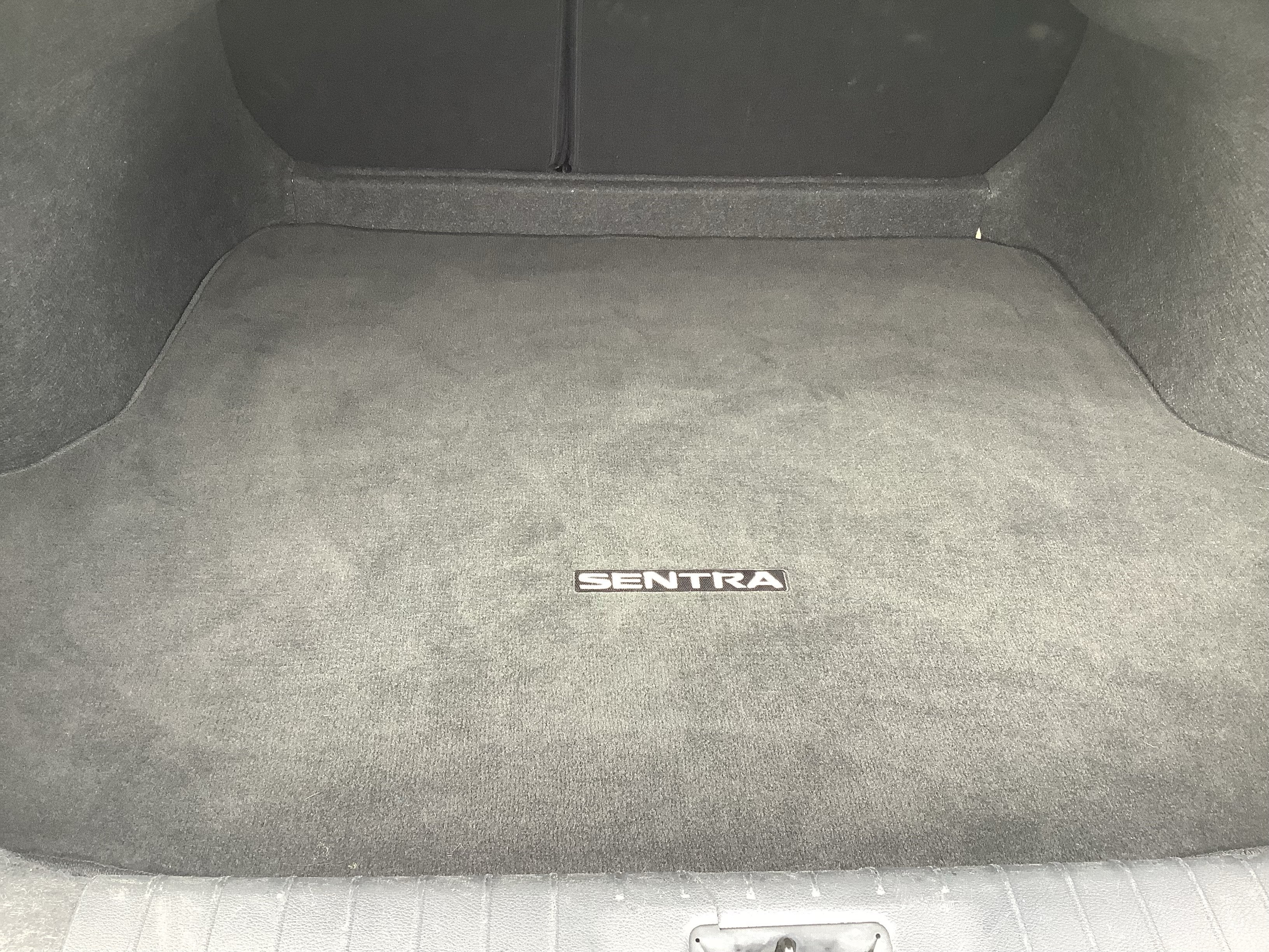 2025 Nissan Sentra SV - Photo 14