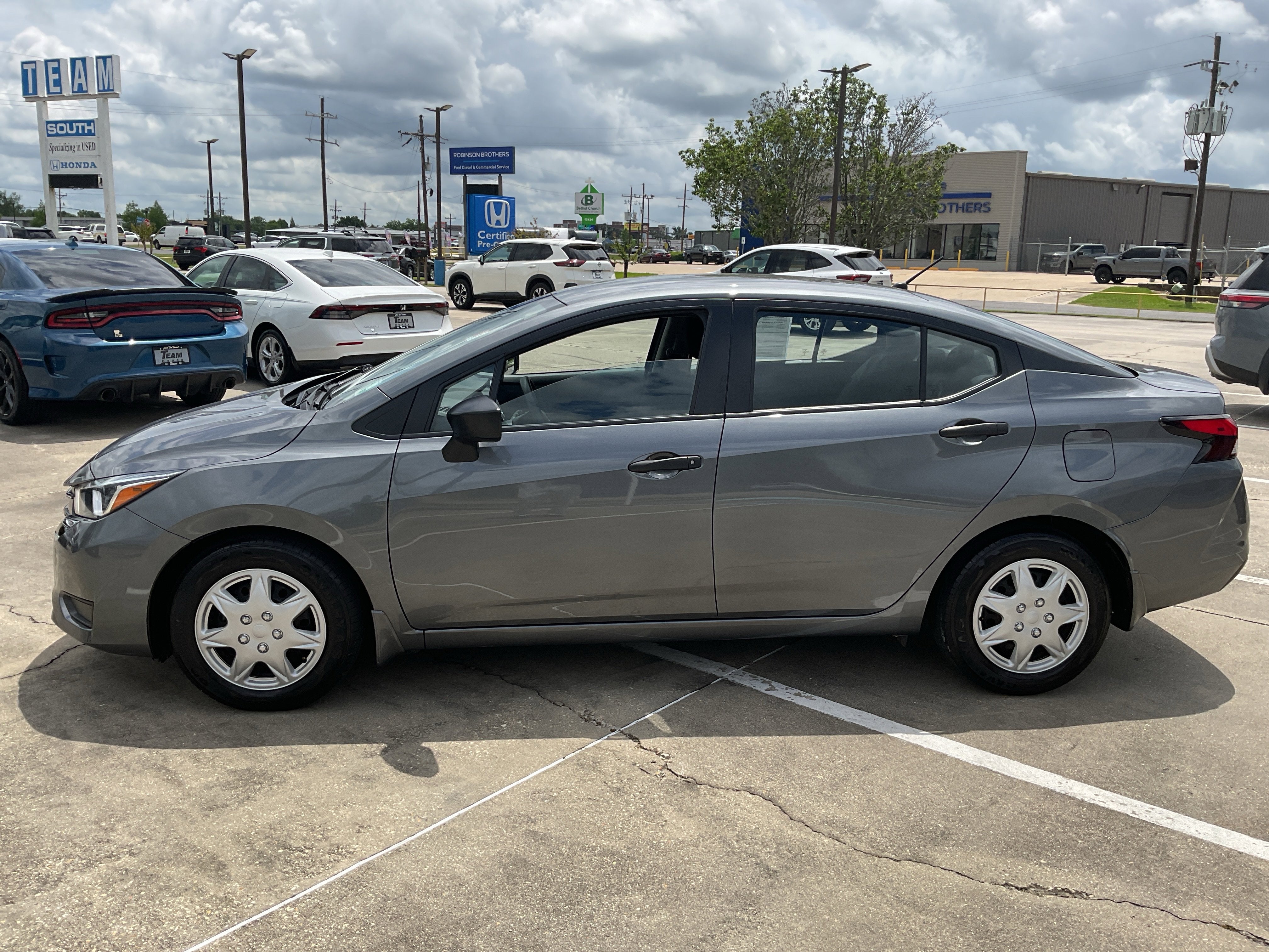 2024 Nissan Versa S