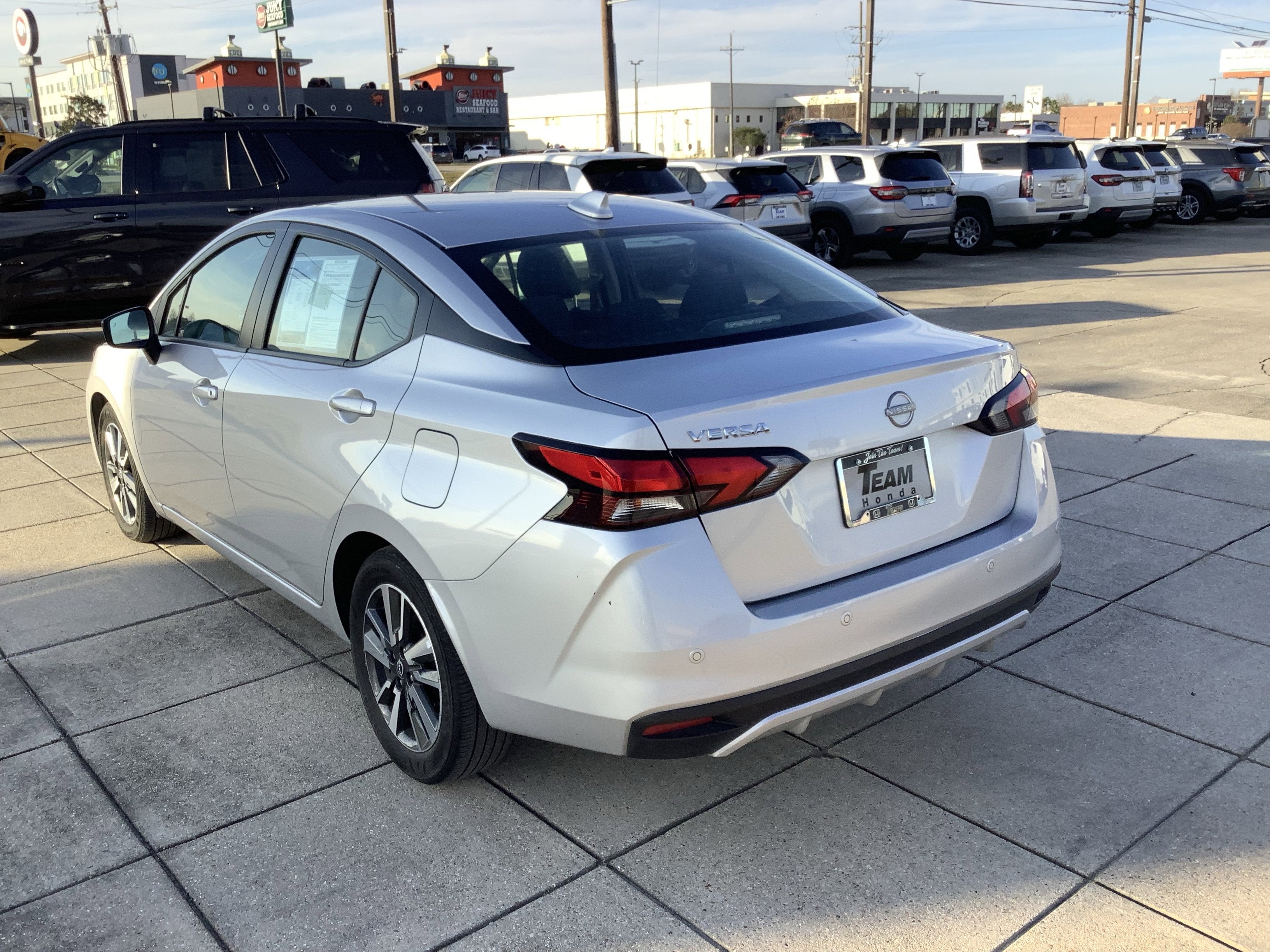 2025 Nissan Versa SV