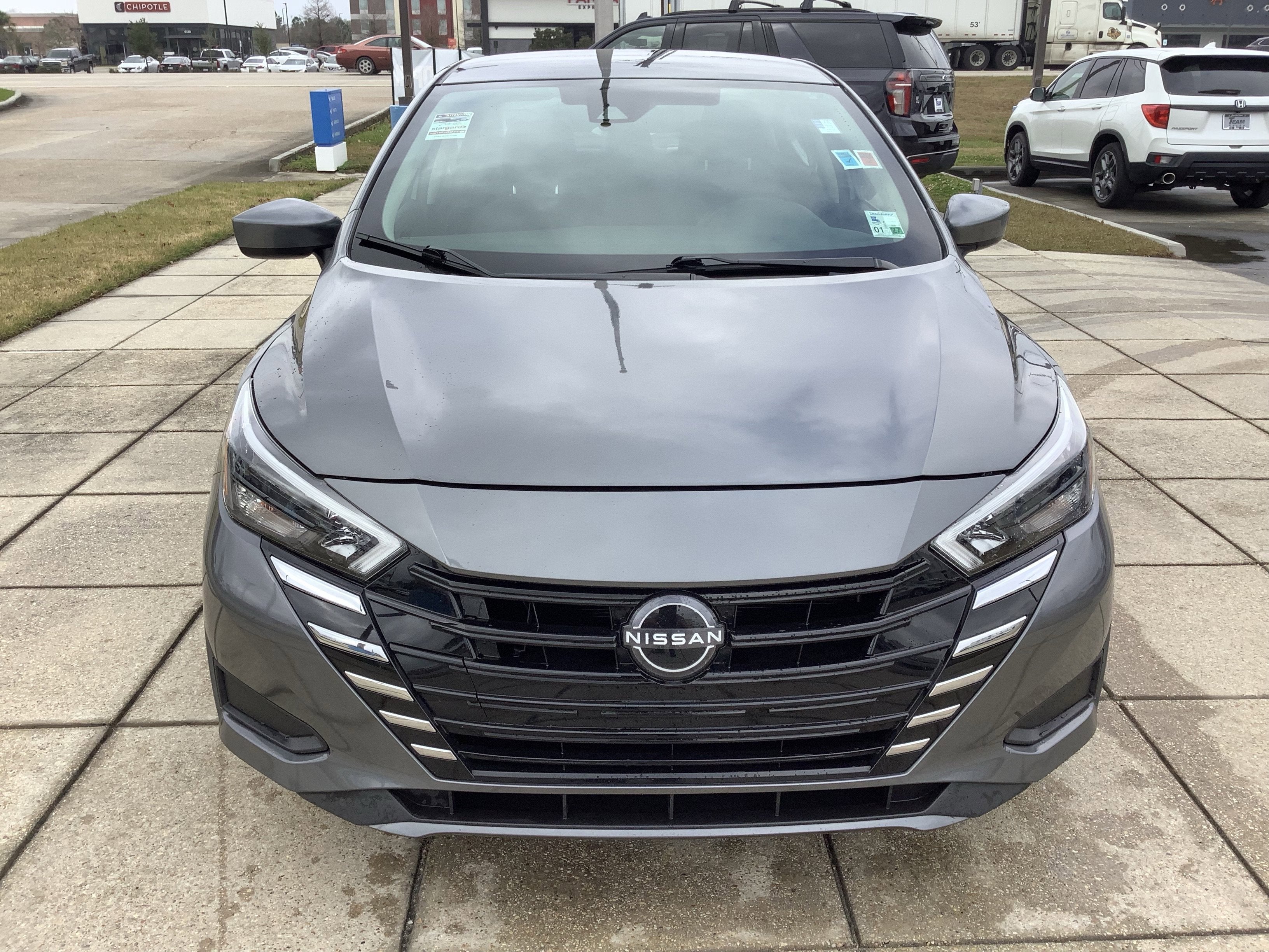 2025 Nissan Versa SV