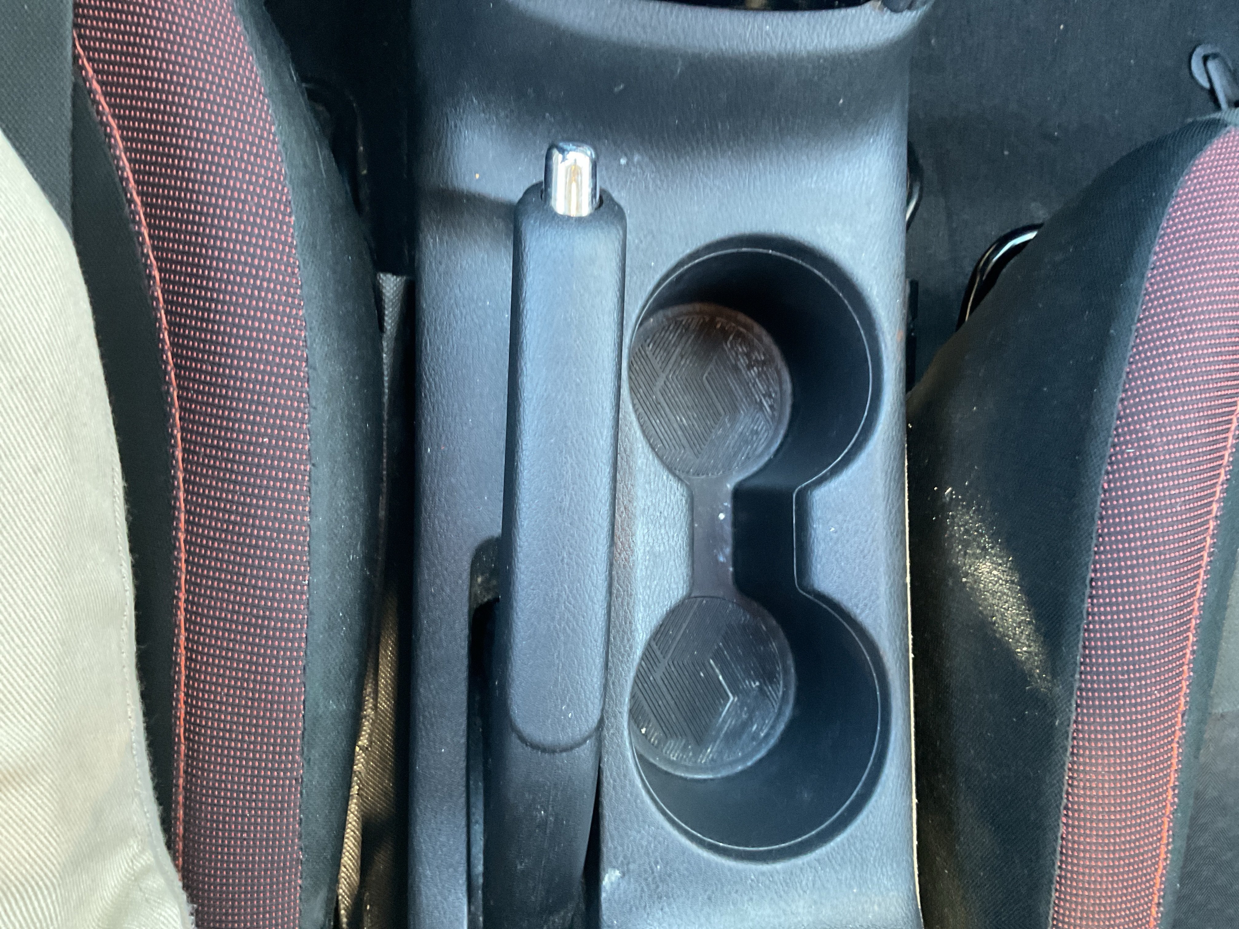 2024 Nissan Versa SR