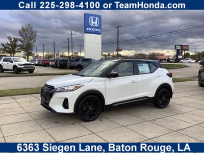 2023 Nissan Kicks SR